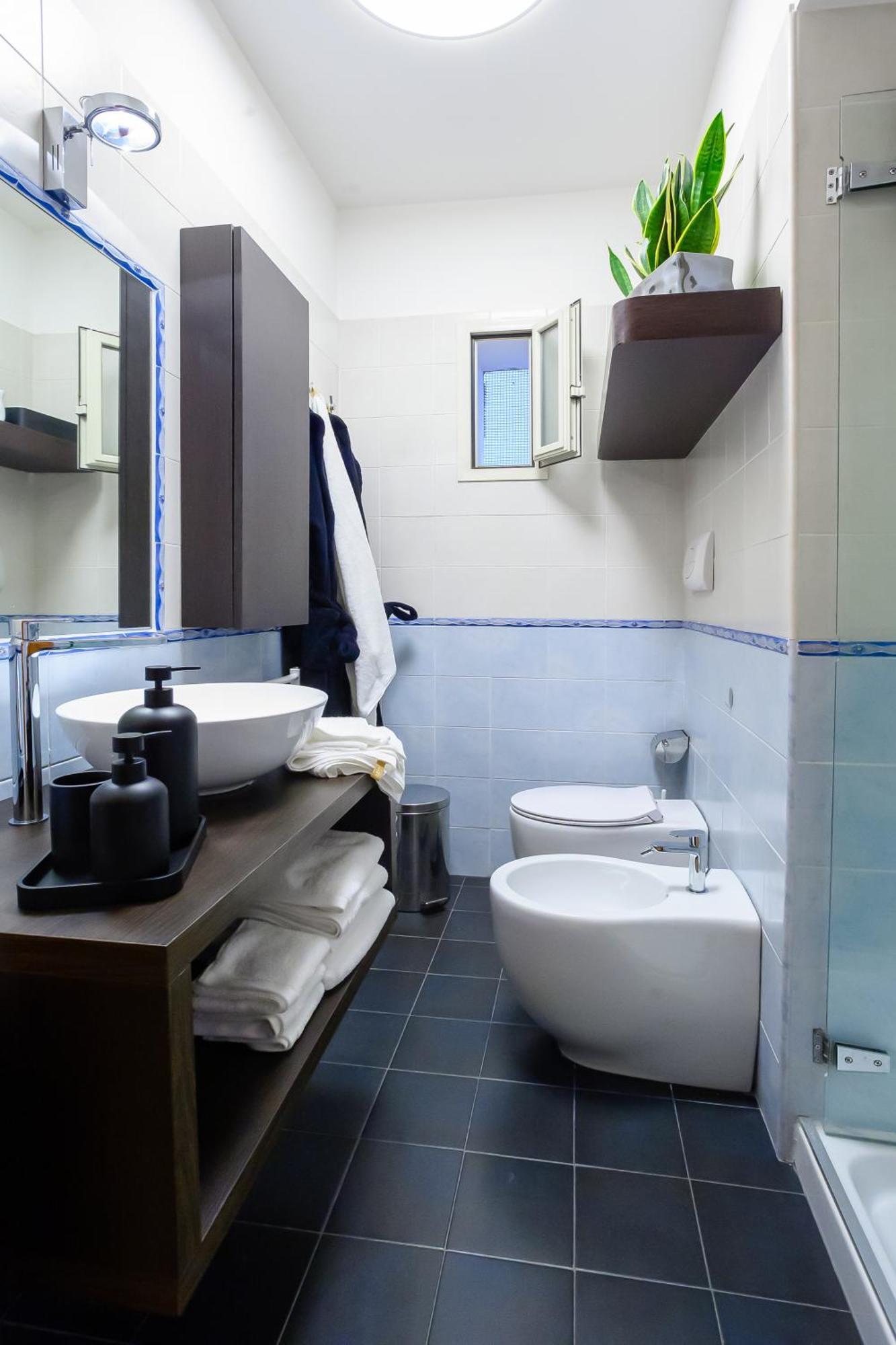 Apartment Caracciolo Deluxe - Chiaia Lungomare Naples