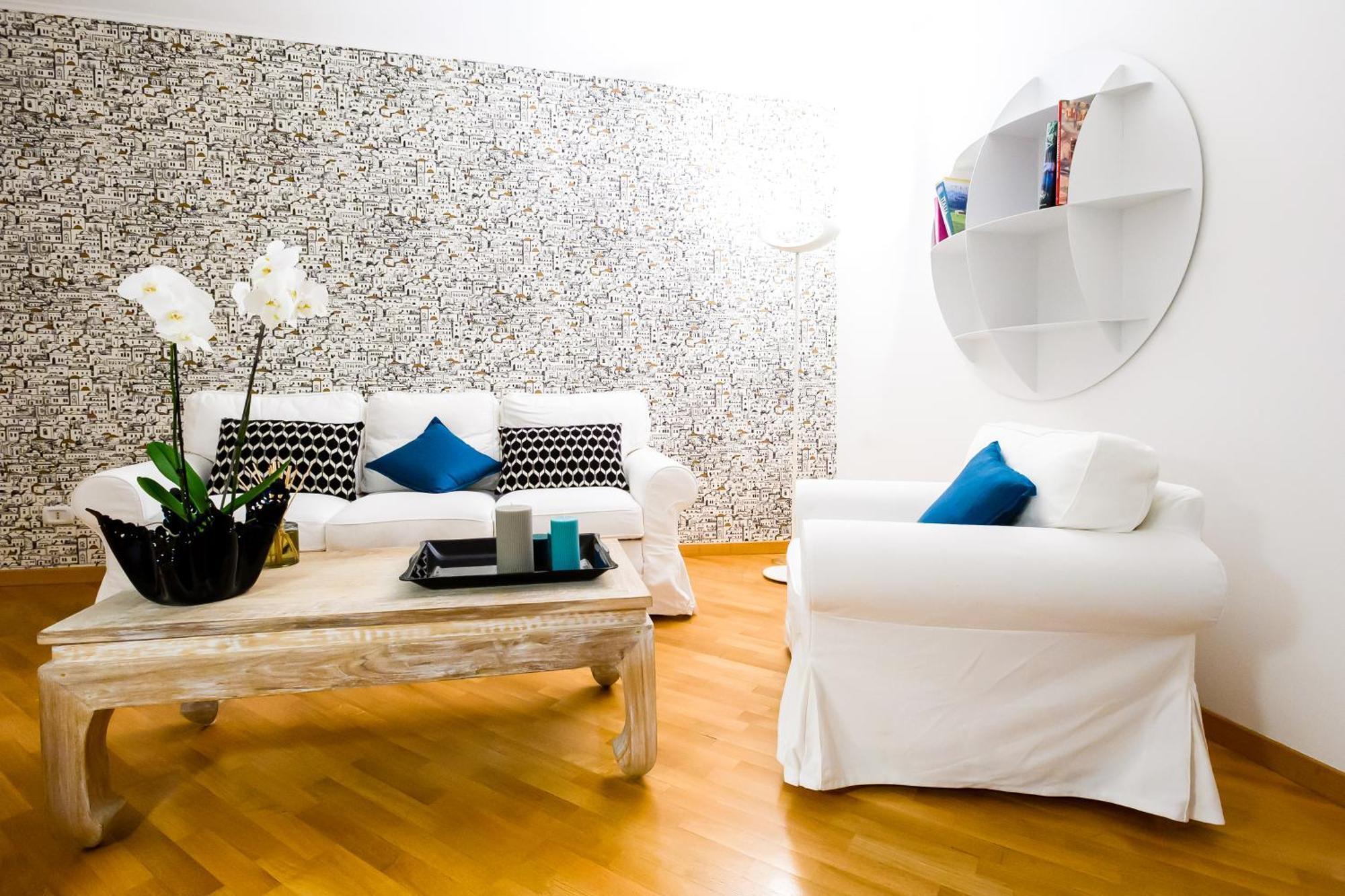 Caracciolo Deluxe - Chiaia Lungomare Apartment Naples