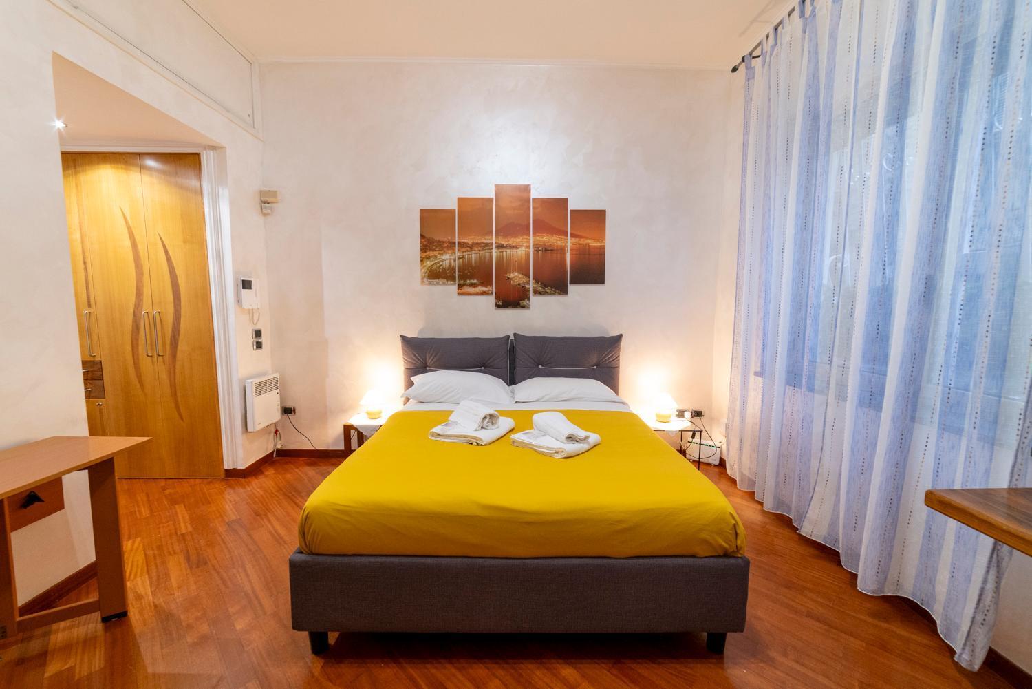 Apartment Via Avvocata 10 Naples