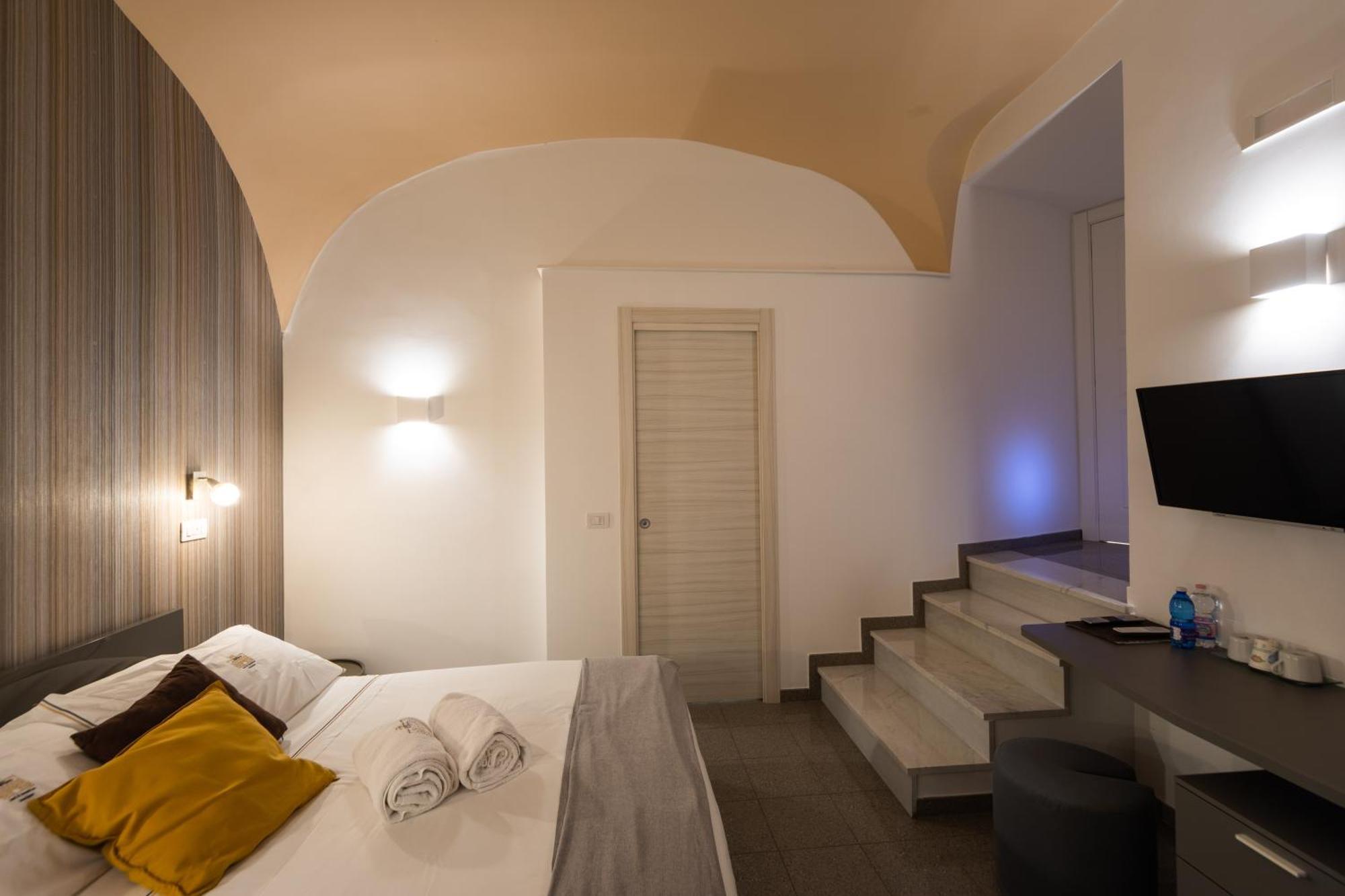 Palazzo Il Convento Guest house Naples