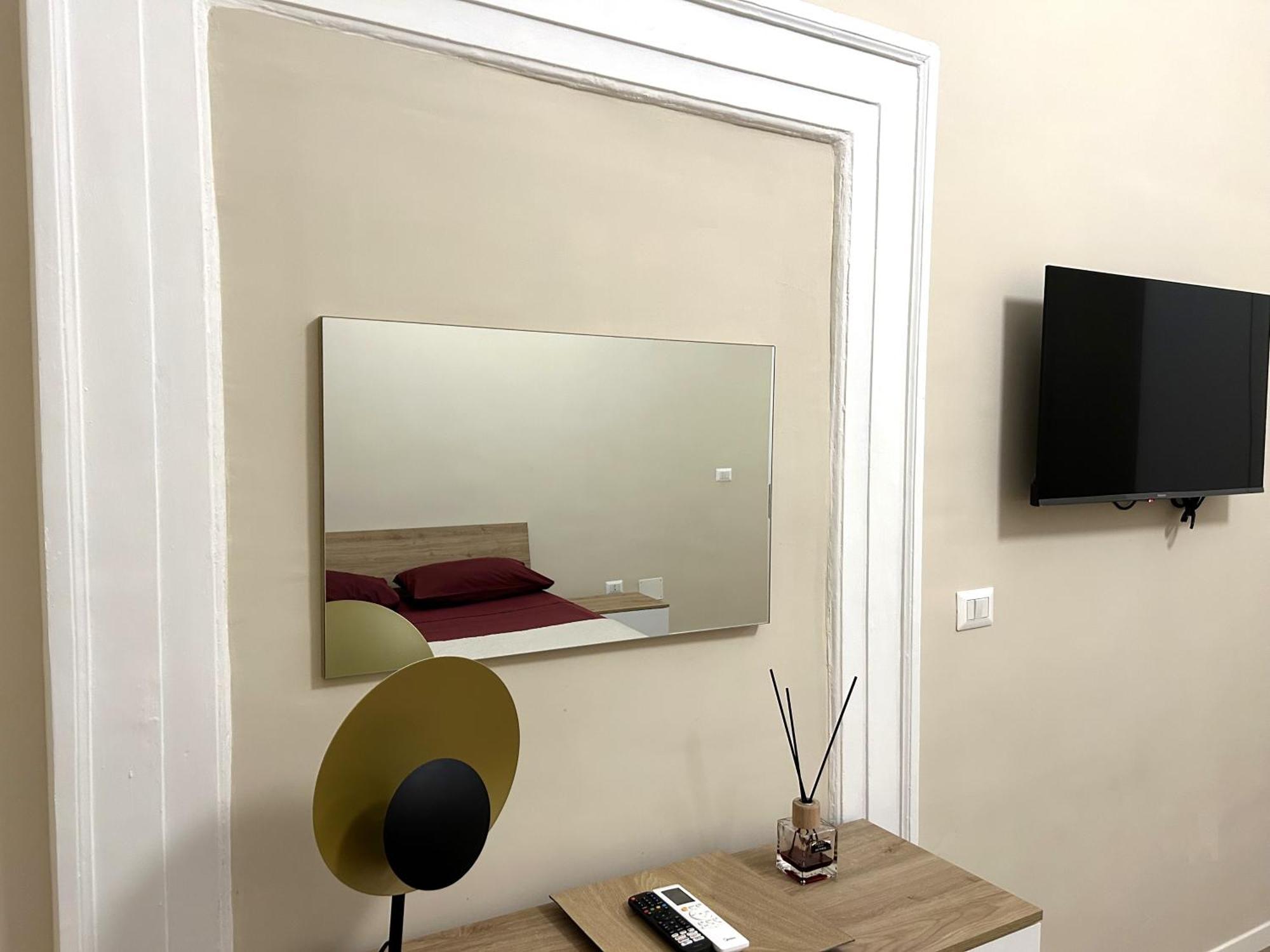 Dante-port'alba Exclusive Apartment Naples