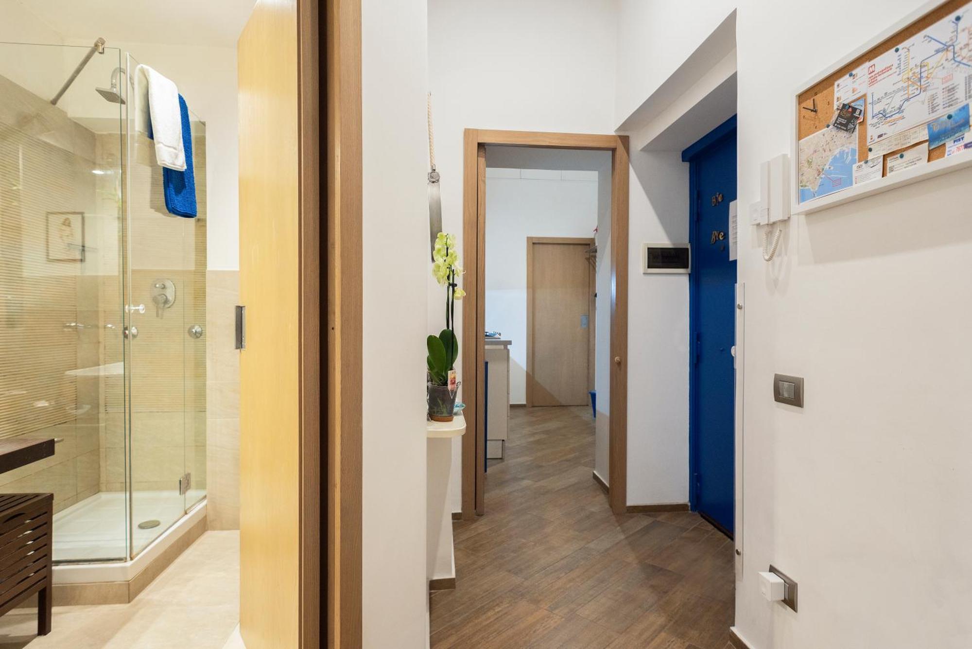 Apartment La Casa Blu A Toledo Di Alberto Naples
