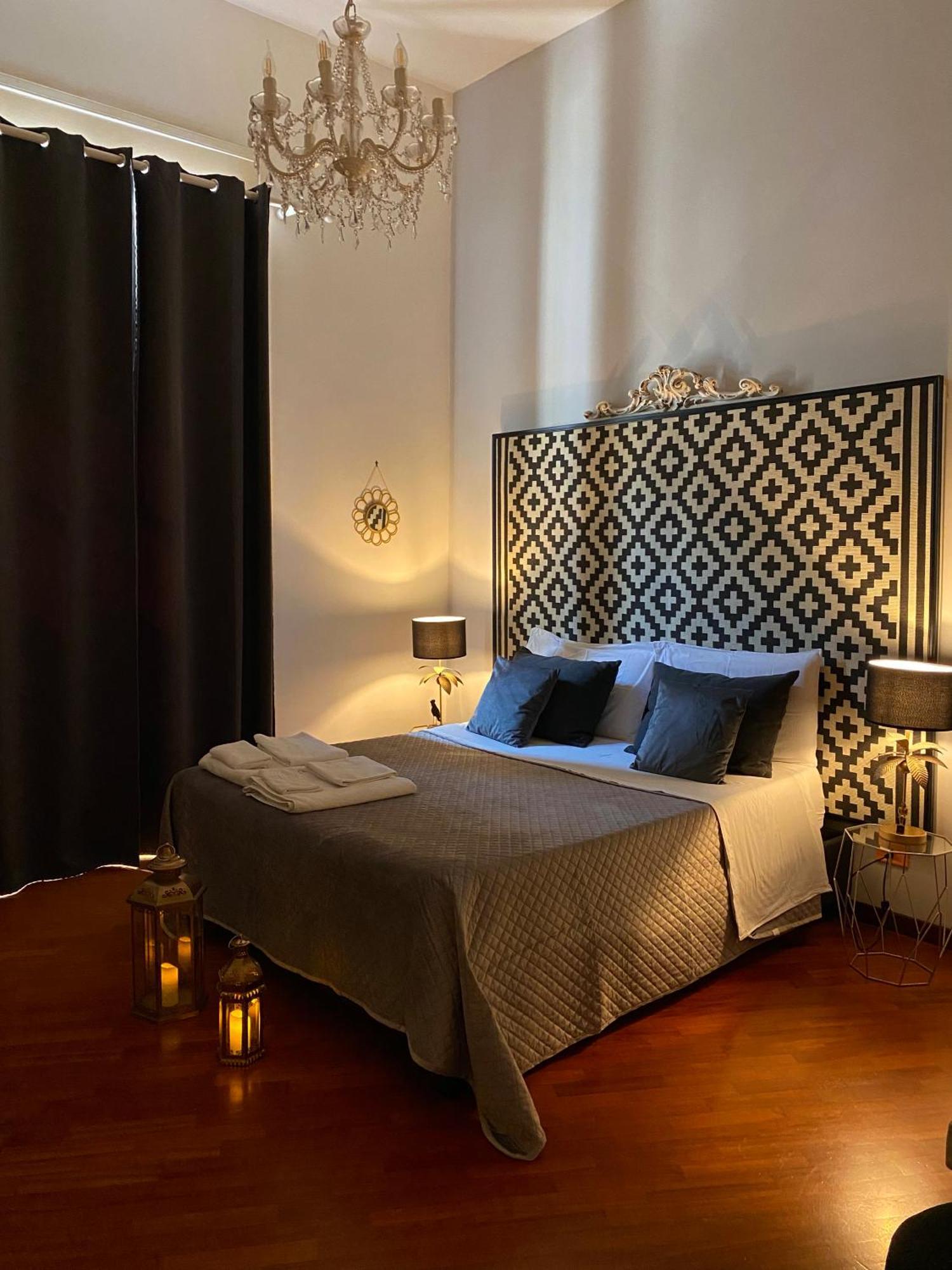 Bed & Breakfast Realpartenope 284 *