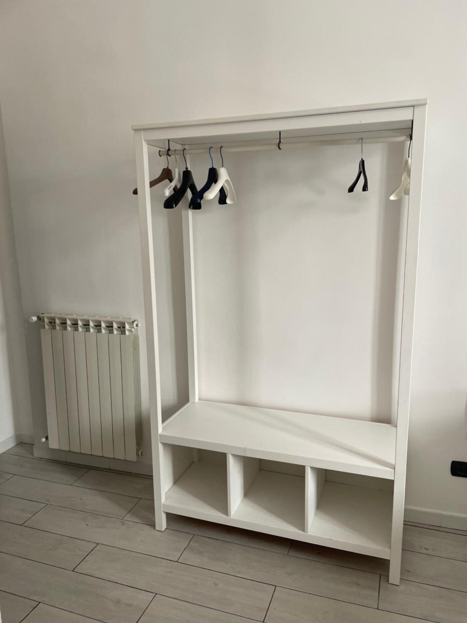 &house Apartment *