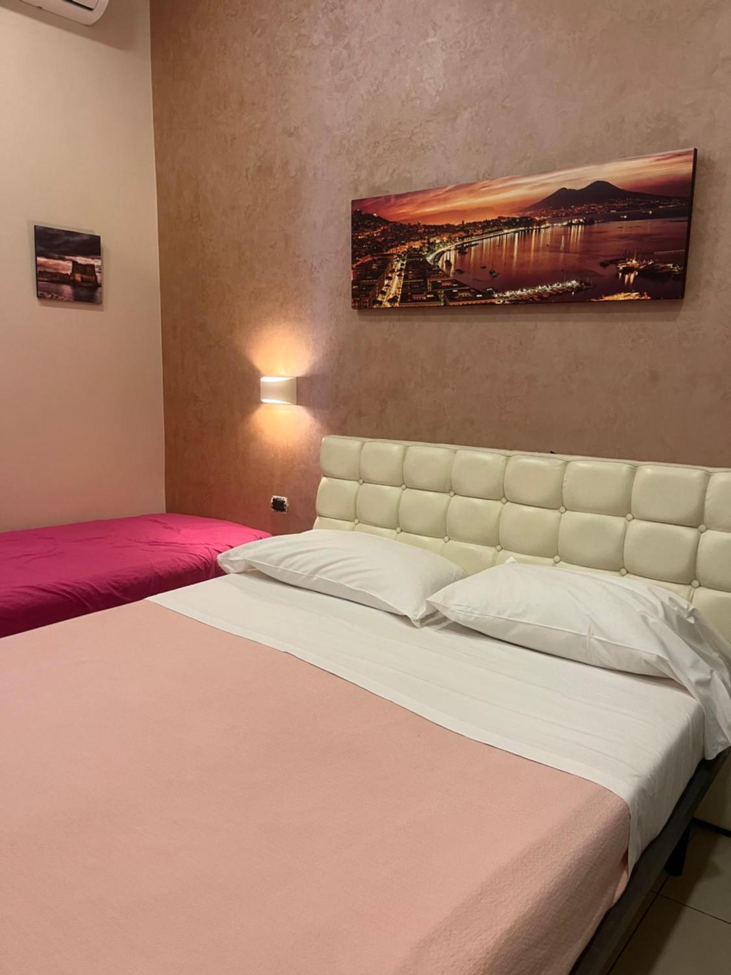Ocea * Naples