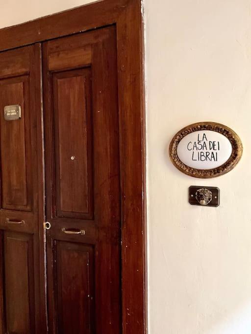 La Casa Dei Librai * Naples