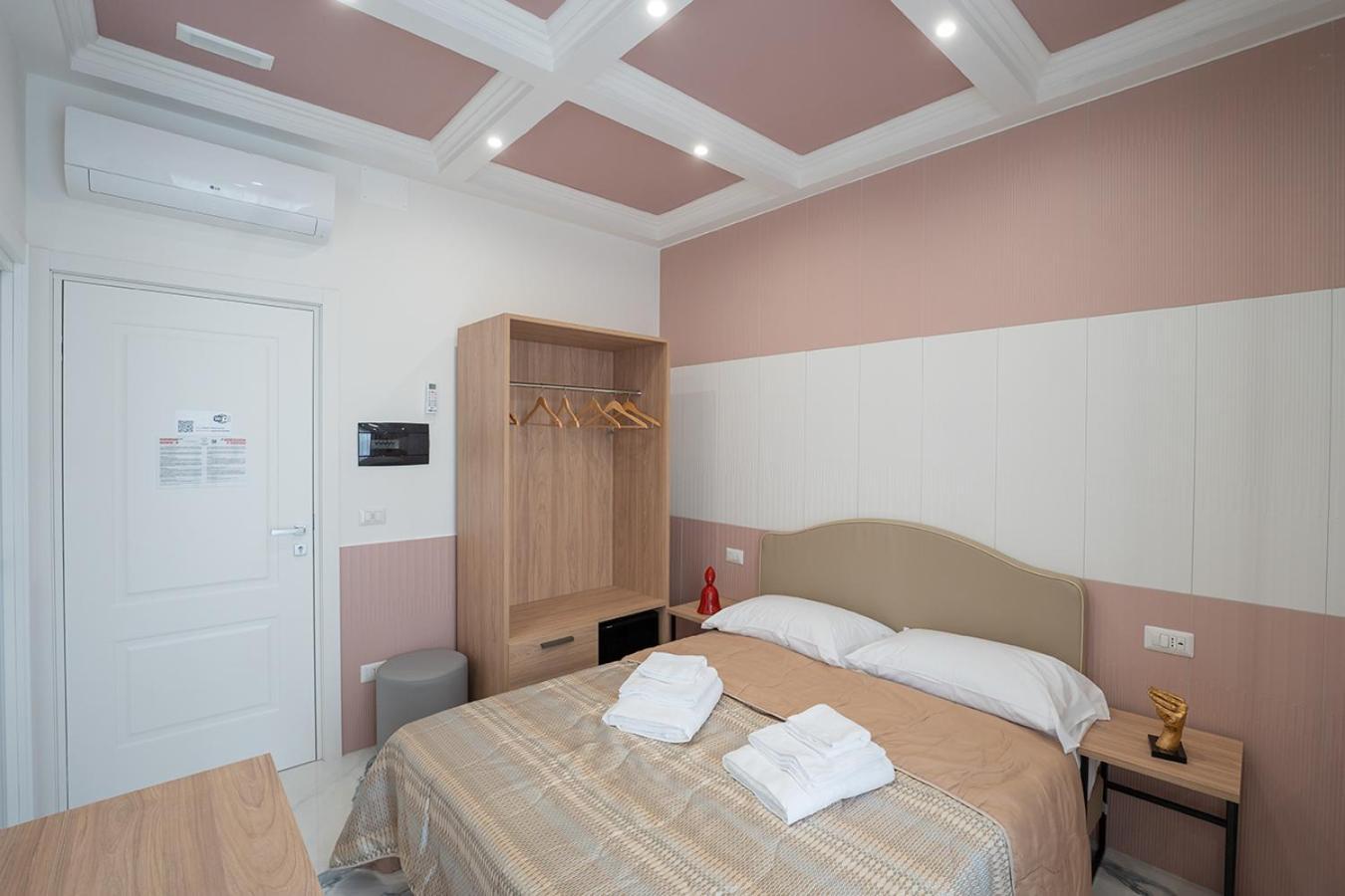 Guest house Greros H. Porto Centro, By Clapa Group Dislocated Hospitality Naples