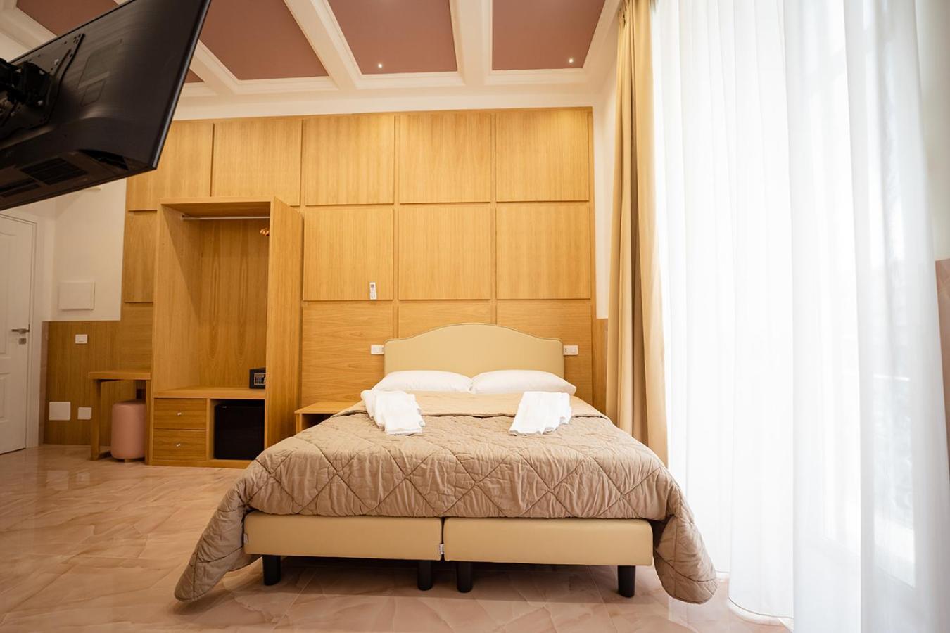 Greros H. Porto Centro, By Clapa Group Dislocated Hospitality * Naples