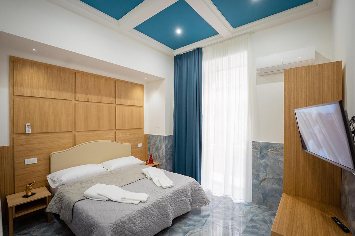 Greros H. Porto Centro, By Clapa Group Dislocated Hospitality Guest house Naples