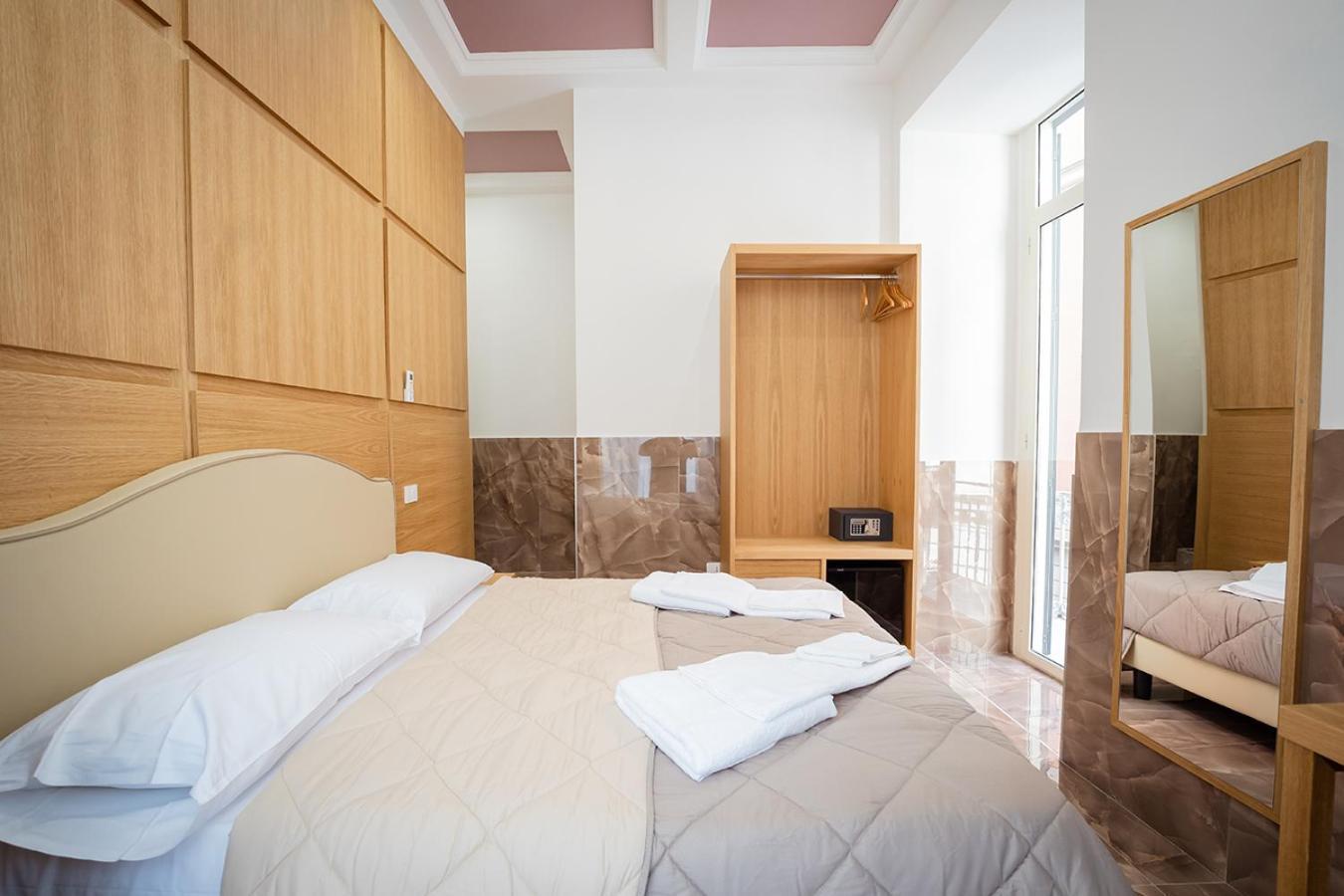 Guest house Greros H. Porto Centro, By Clapa Group Dislocated Hospitality Naples