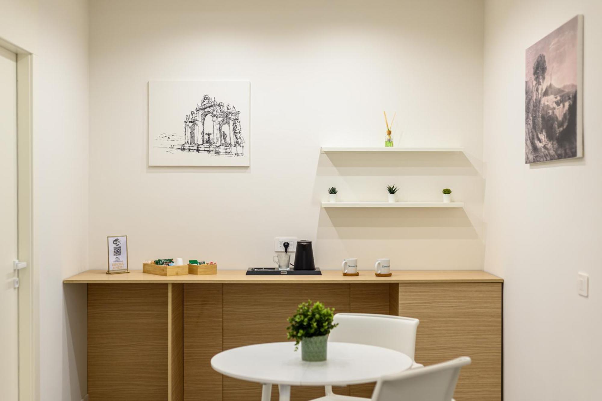 Dimora Joseph Via Toledo Guest house Naples