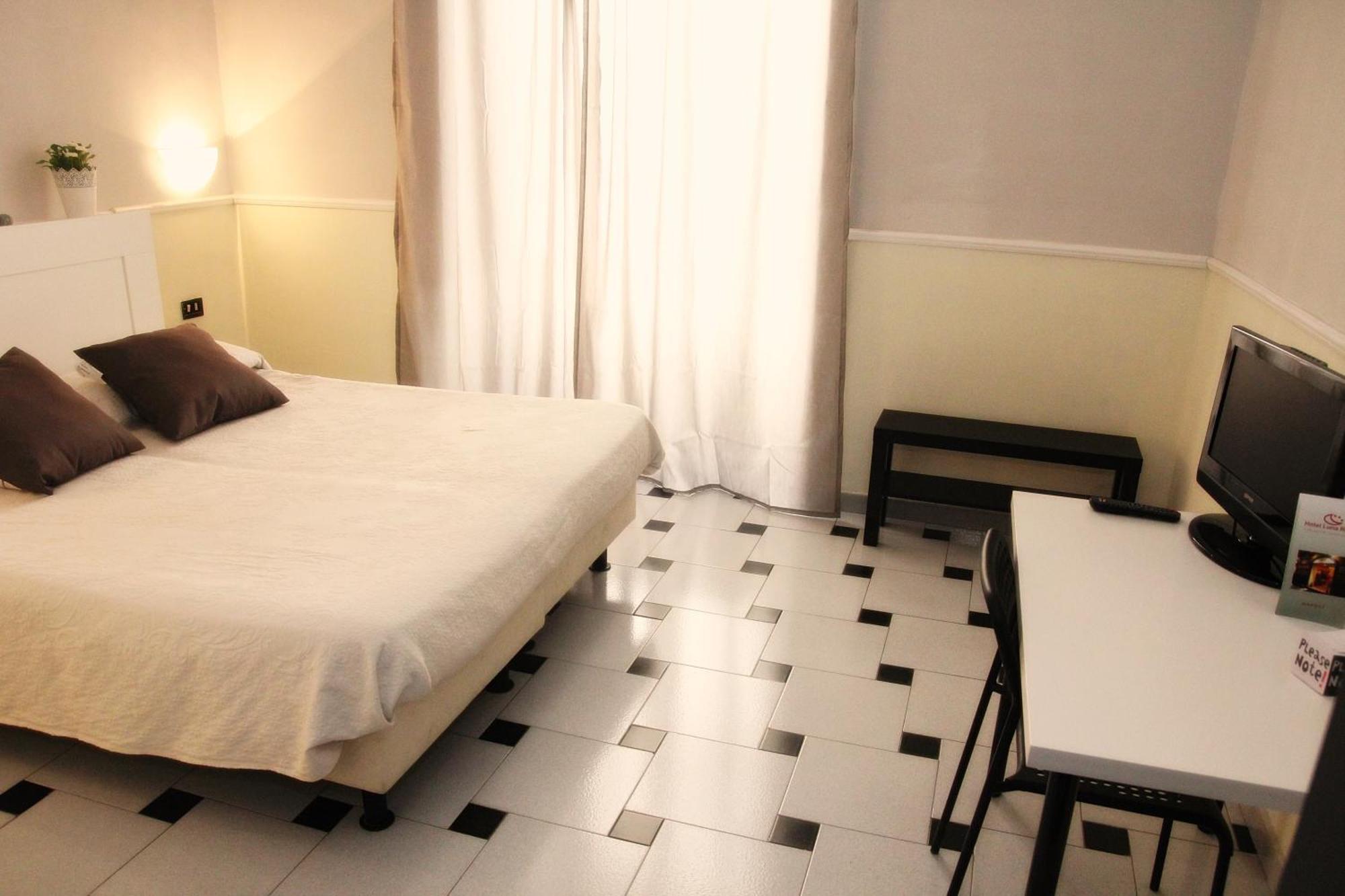 Luna Rossa Hotel Naples