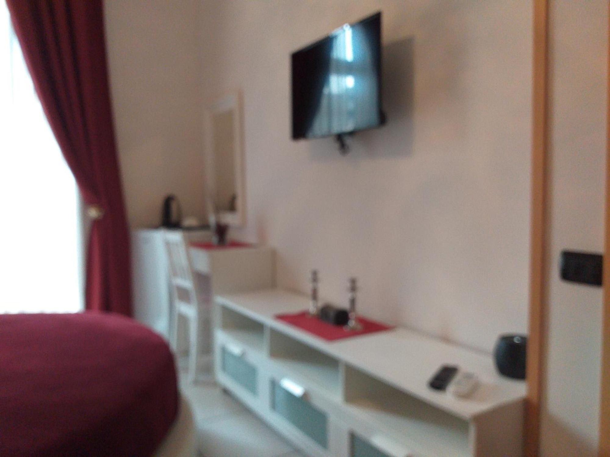Beb Pantarei Bed & Breakfast