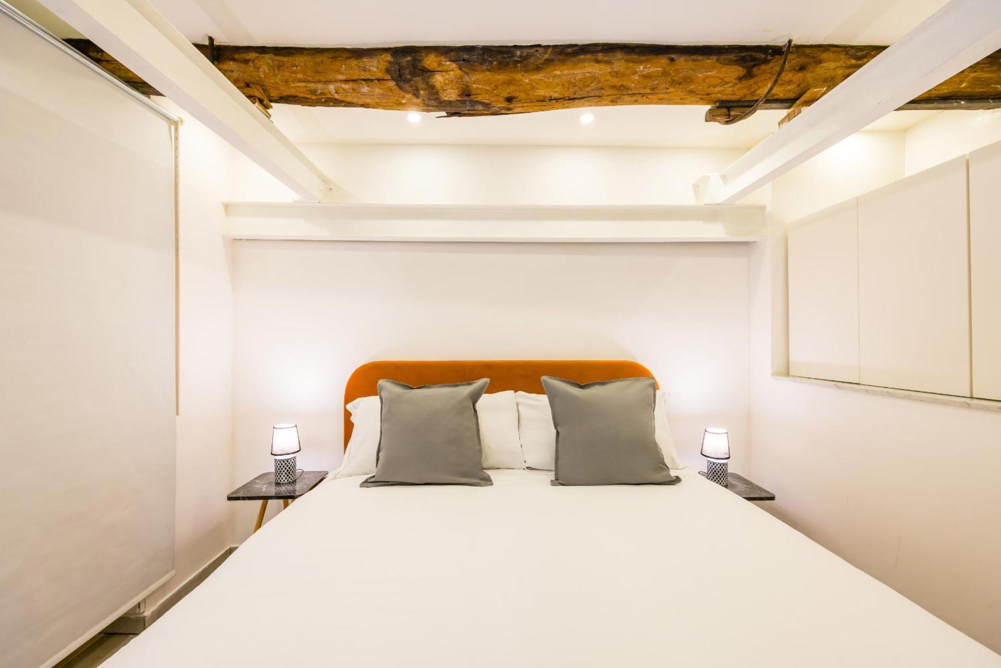 Spagnoli Housing By Wonderful Italy Naples