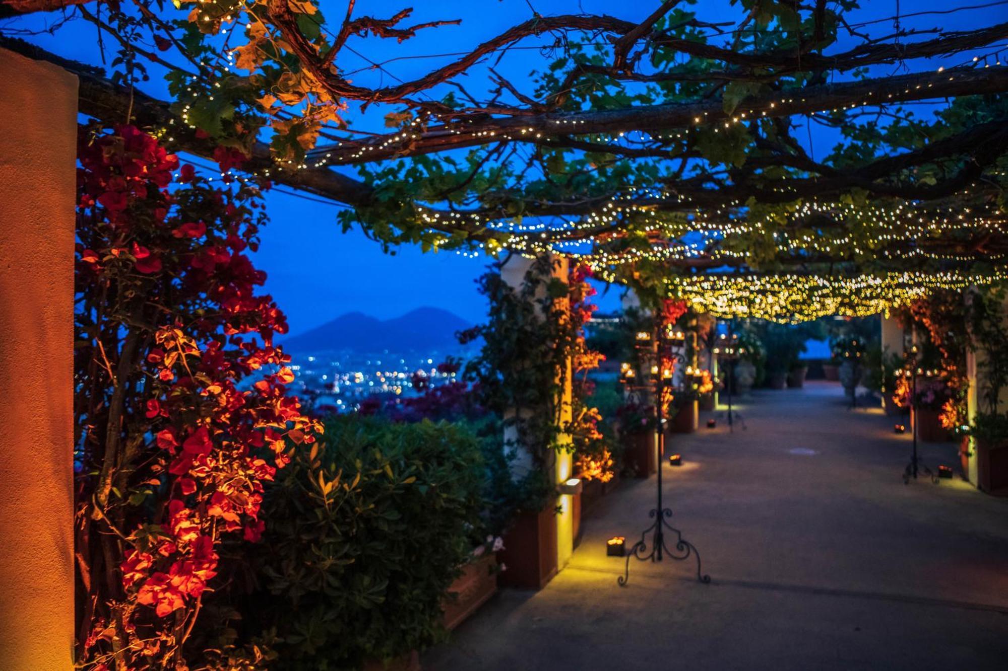 Hotel San Francesco Al Monte Naples