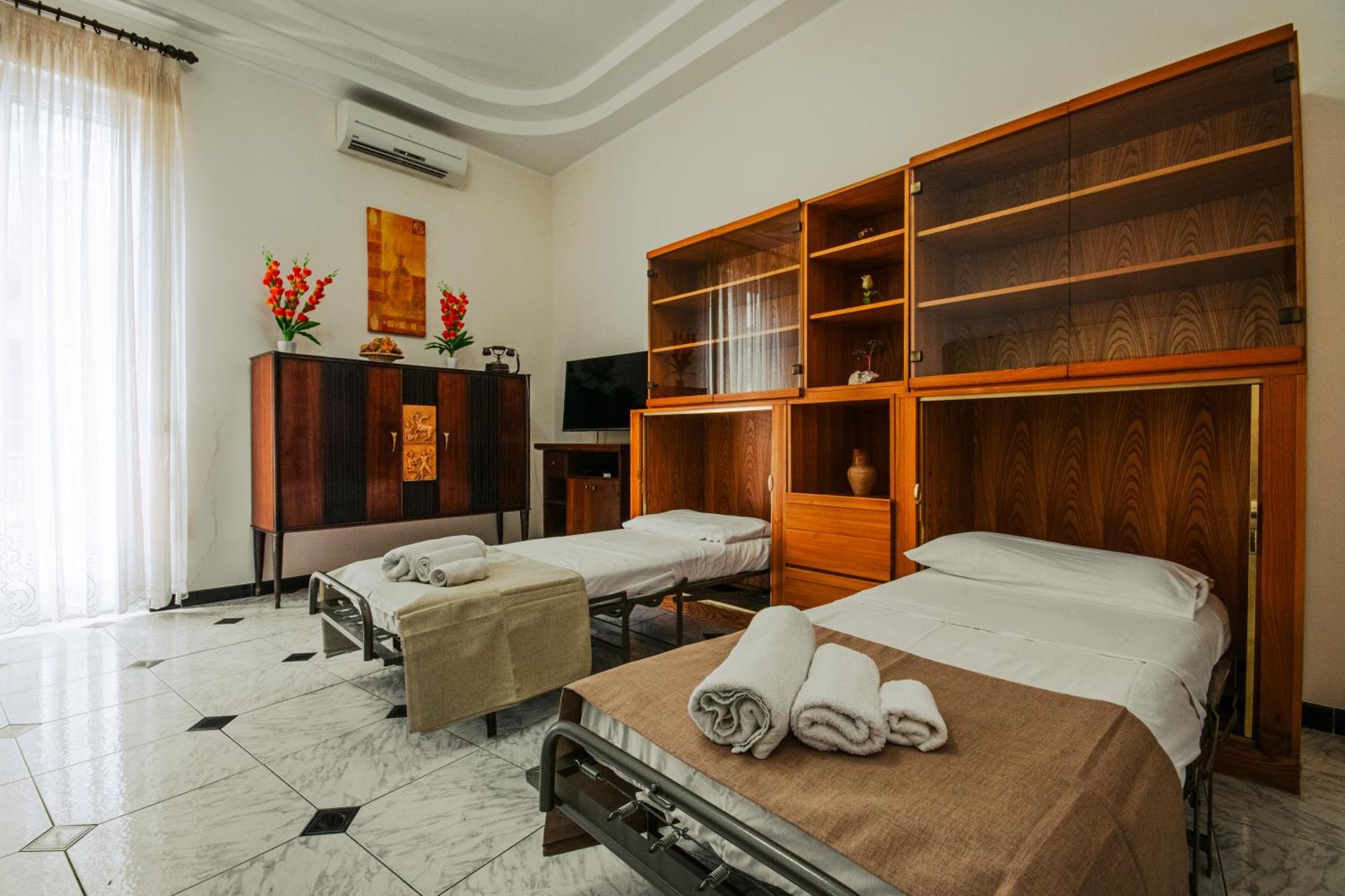 Regina's Holiday home Naples