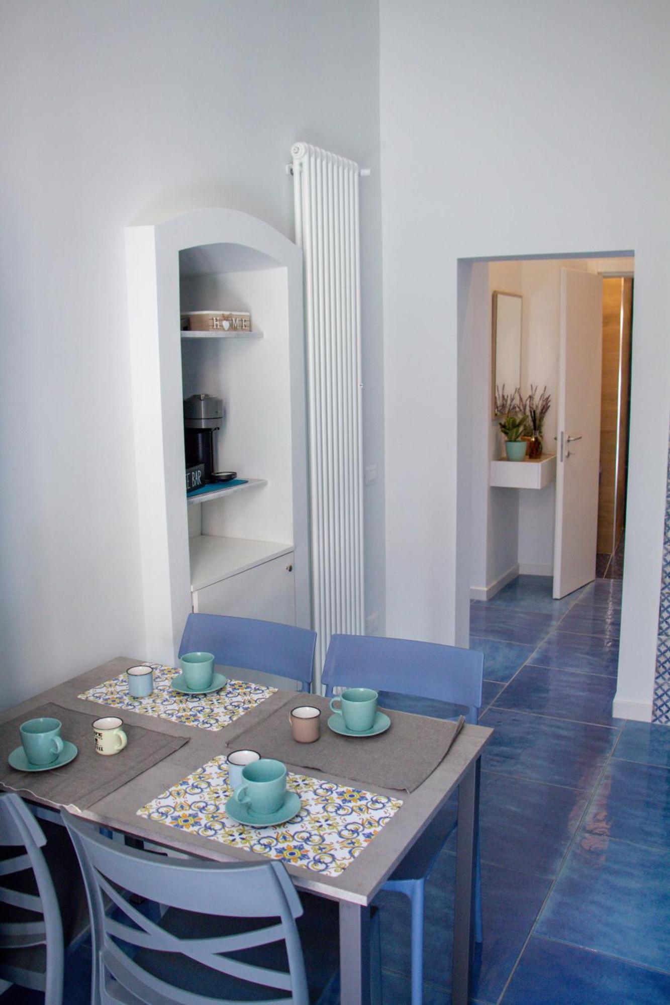 Wanderlust Aria Di Mare * Naples