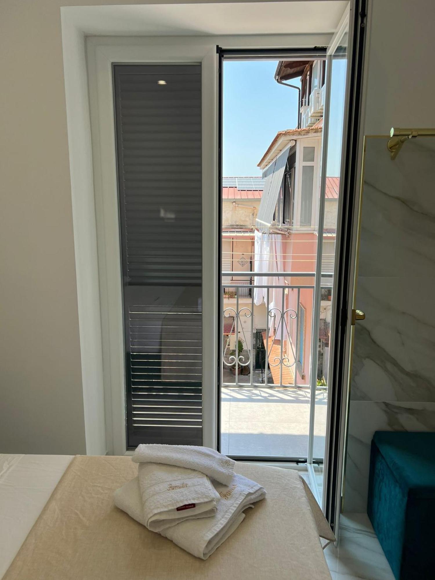 Guest house Familia Naples