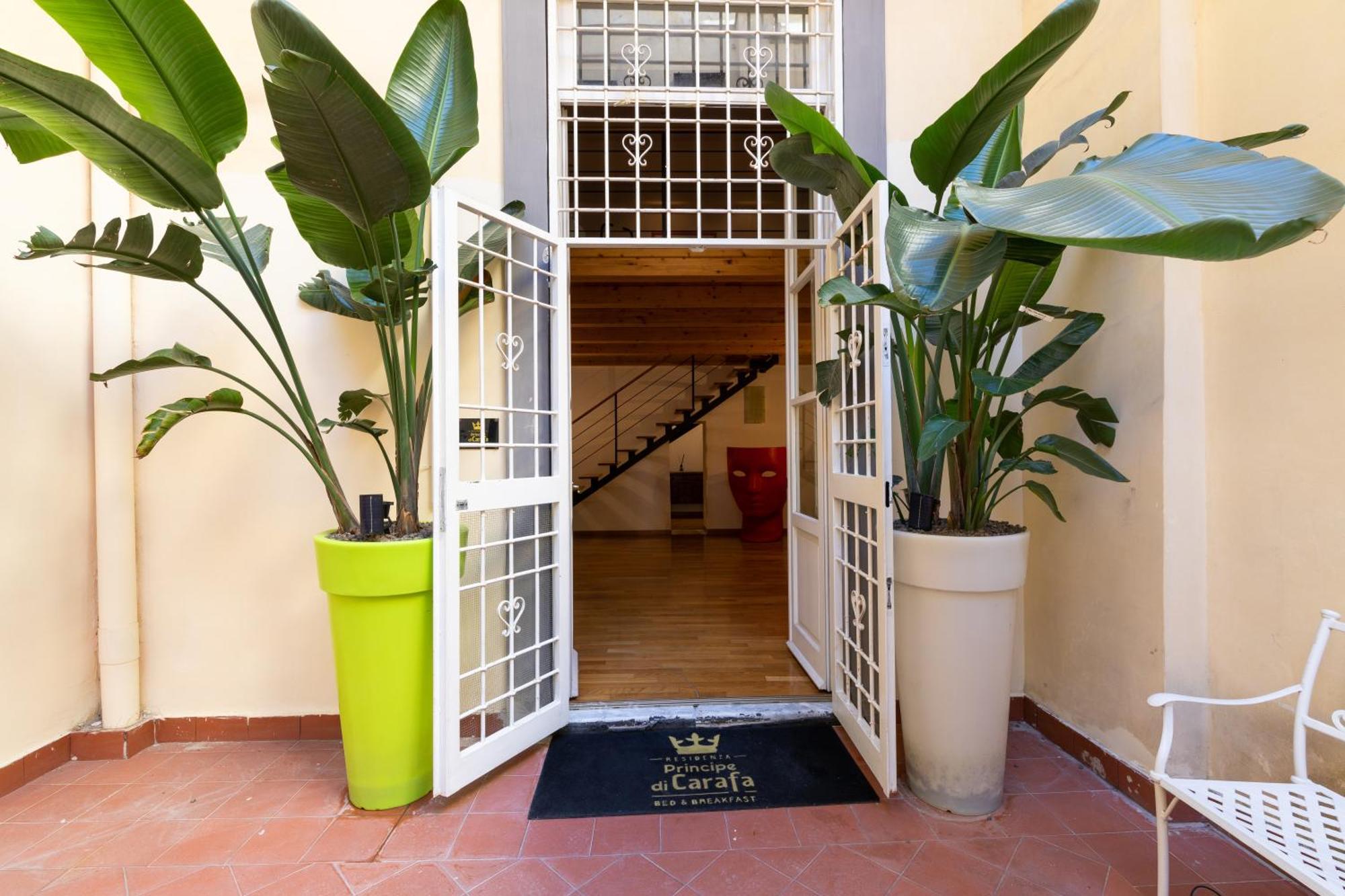 Residenza Principe Di Carafa 2* Naples