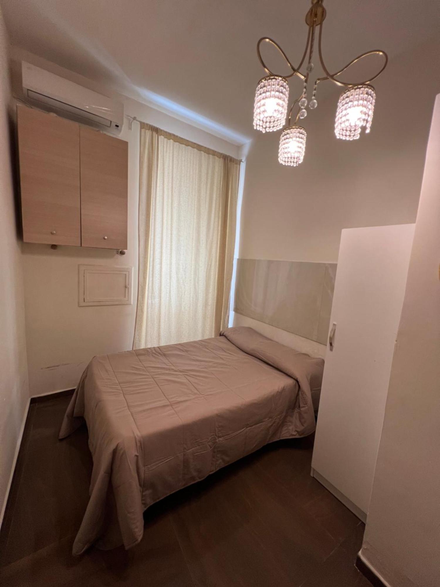 Beb Mariafrancesca Bed & Breakfast Naples