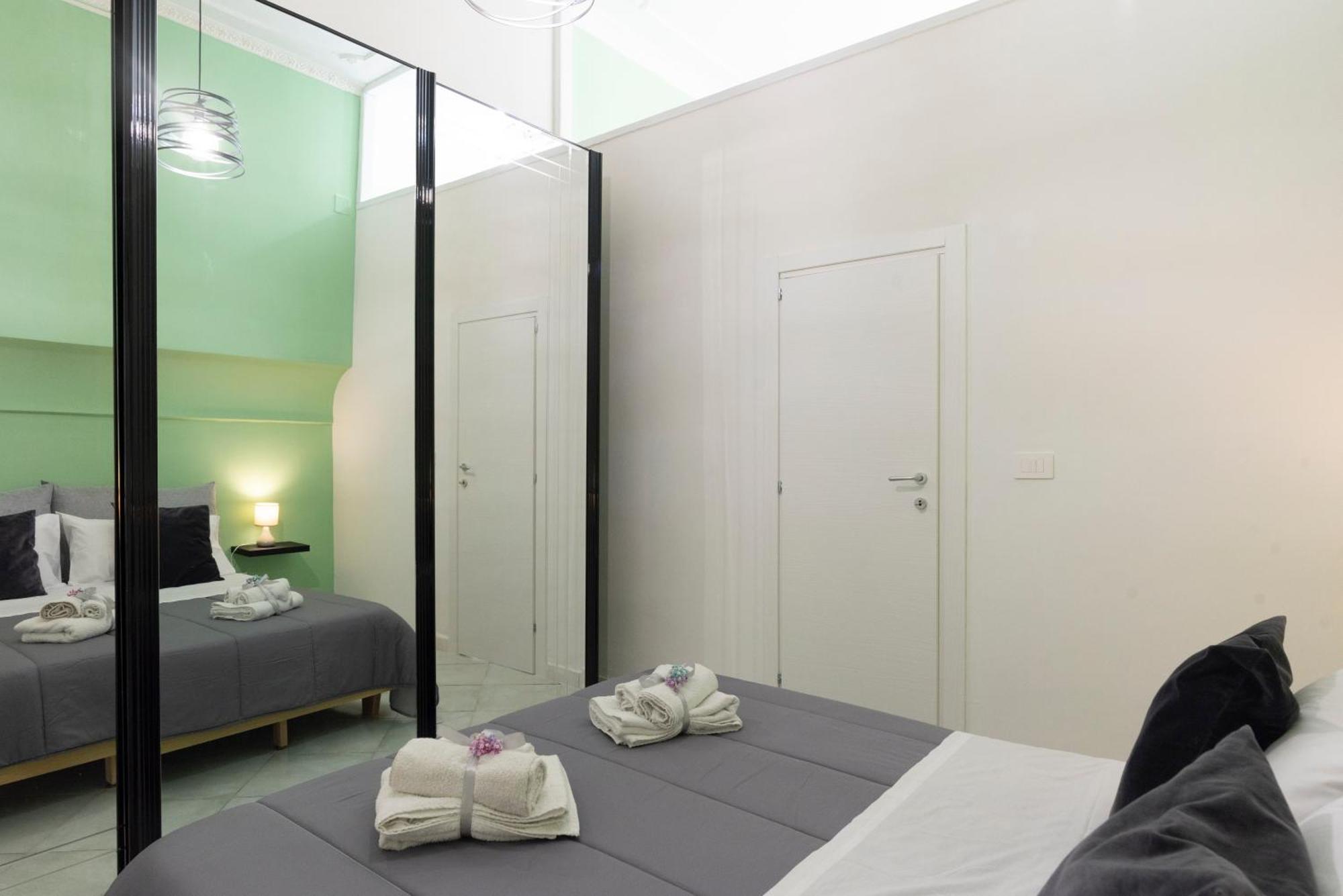 Seventeen Apartment