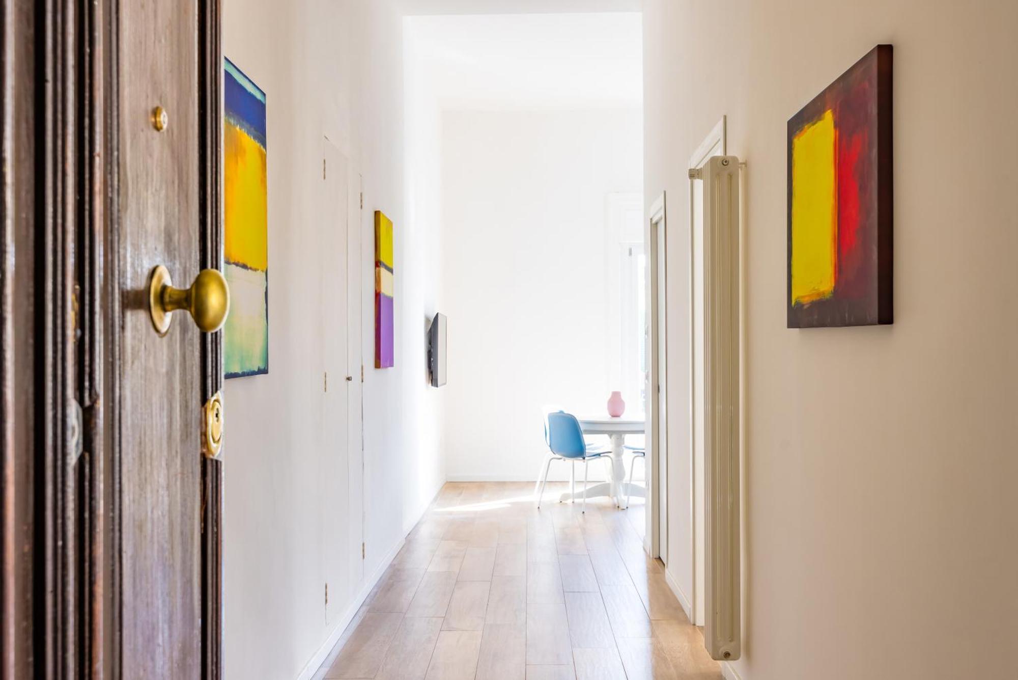 Apartment Sunny Panoramic By Napoliapartments