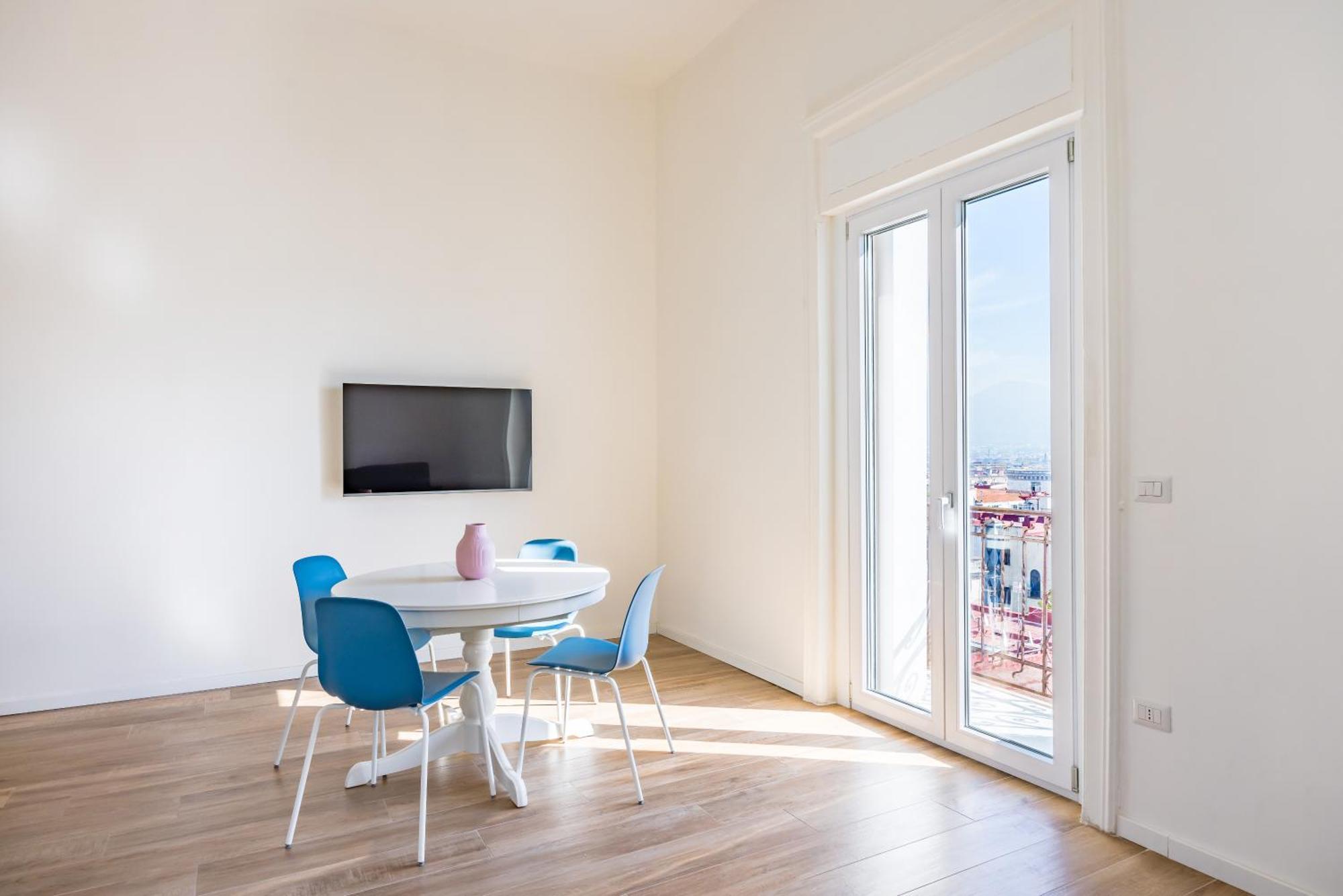 Apartment Sunny Panoramic By Napoliapartments Naples
