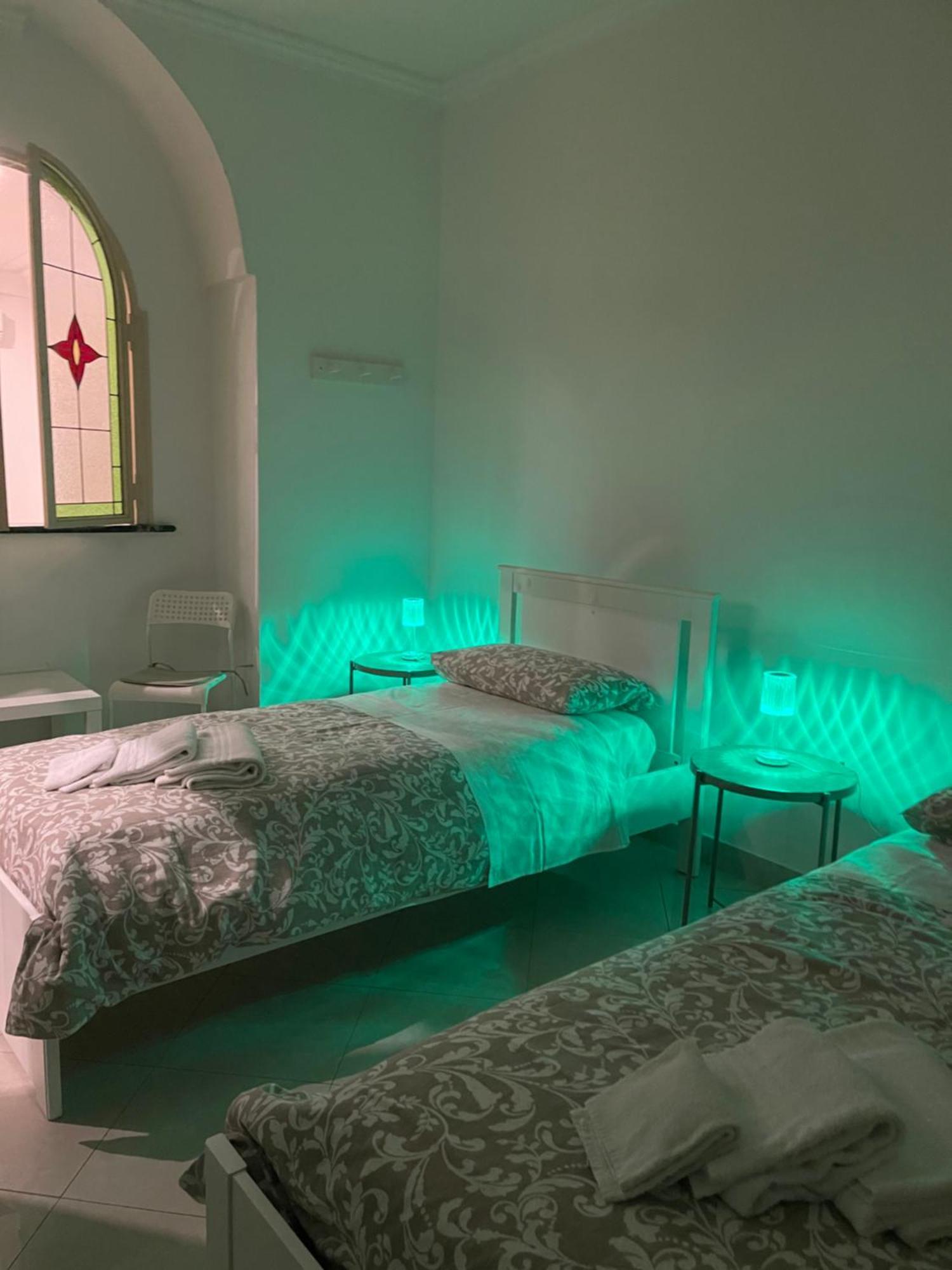 Napule E ... Guest house Naples