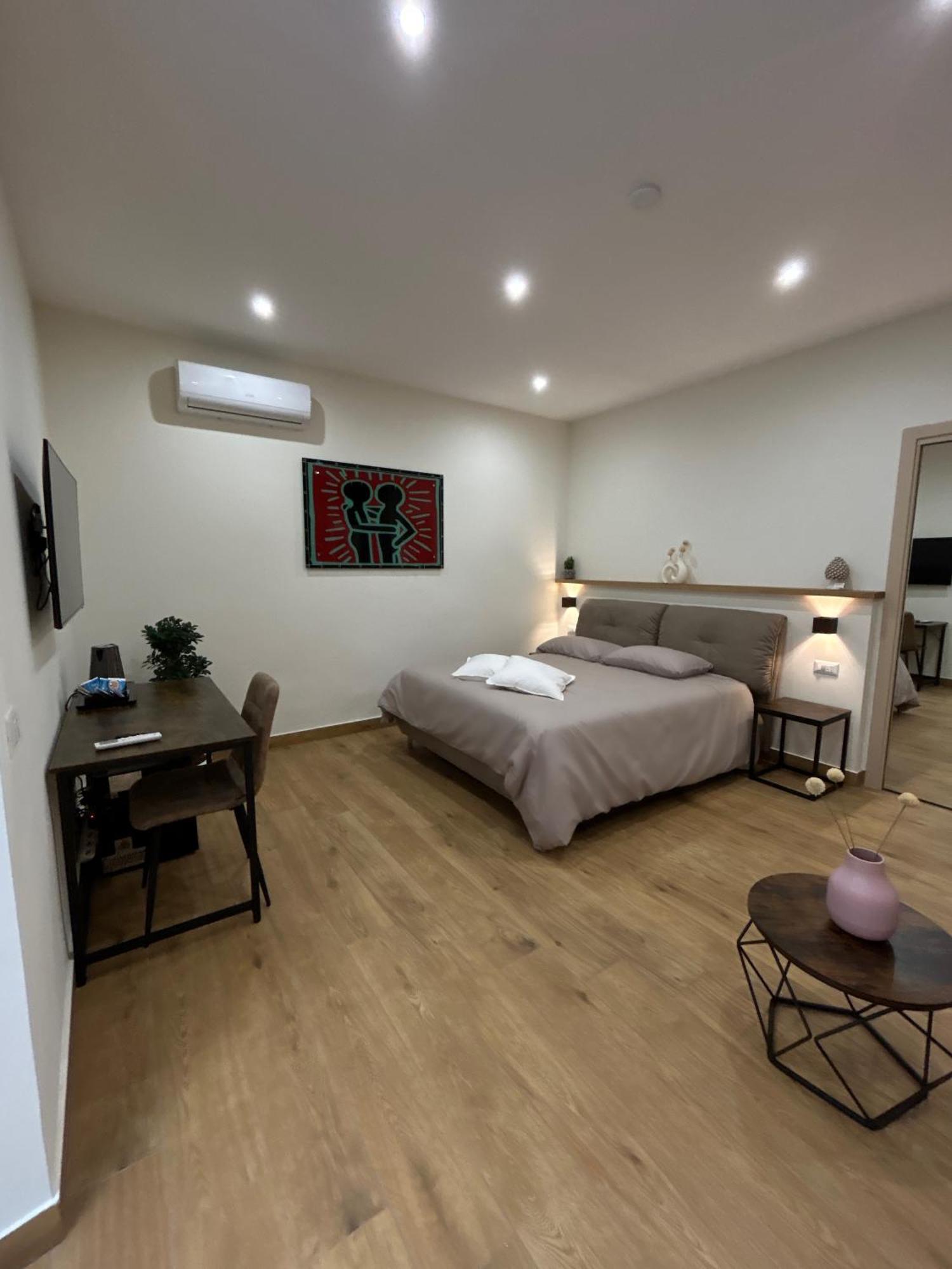 Somnia Luxury * Naples