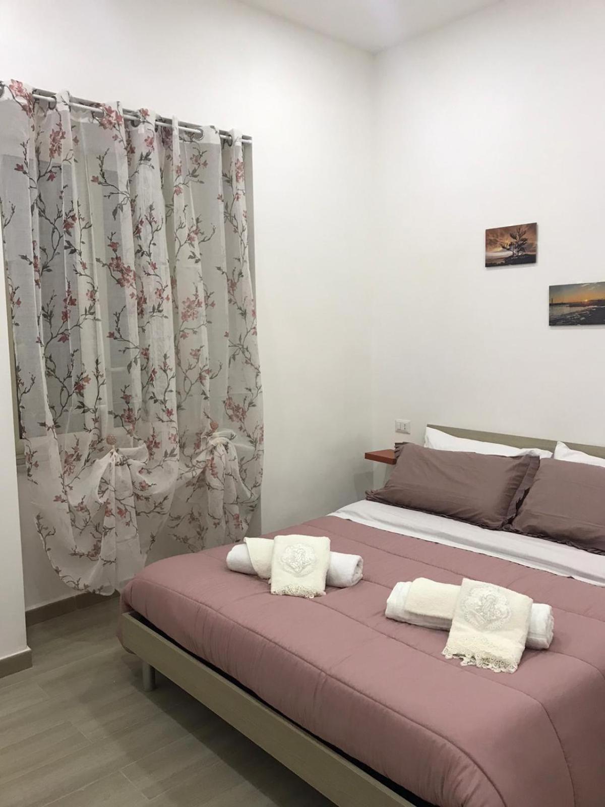 Gold House Aparthotel