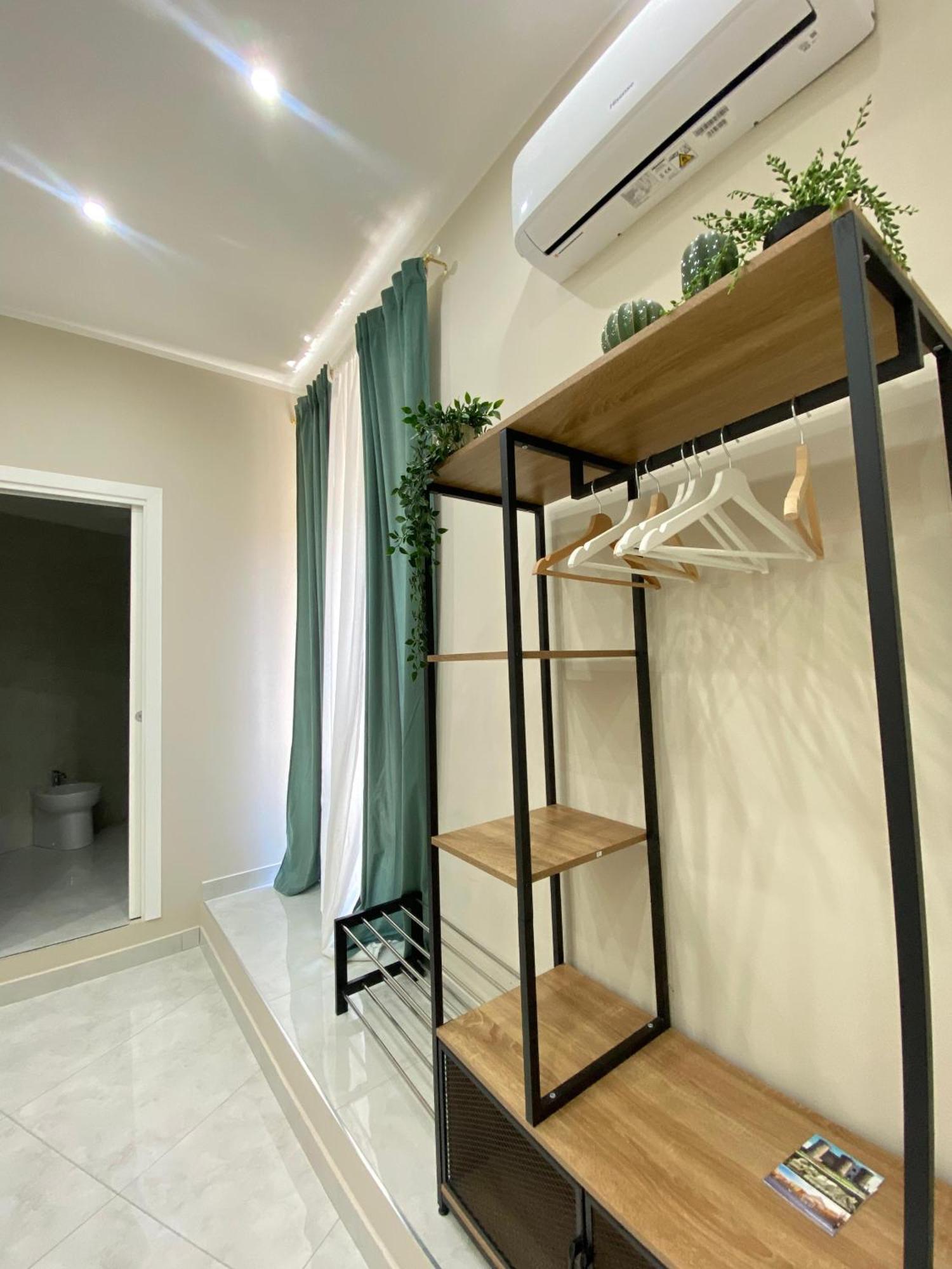 Royal Dream Bed & Breakfast Naples