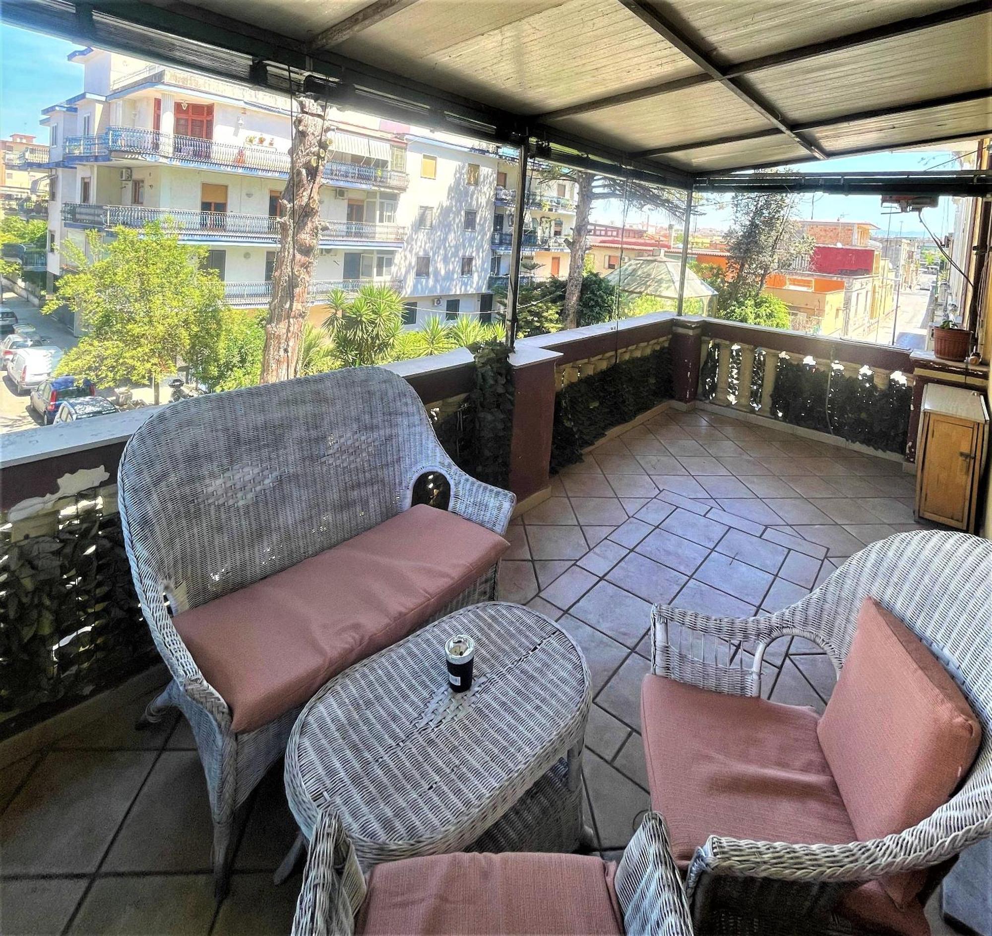 Terrazza Bisignano Next Station Naples