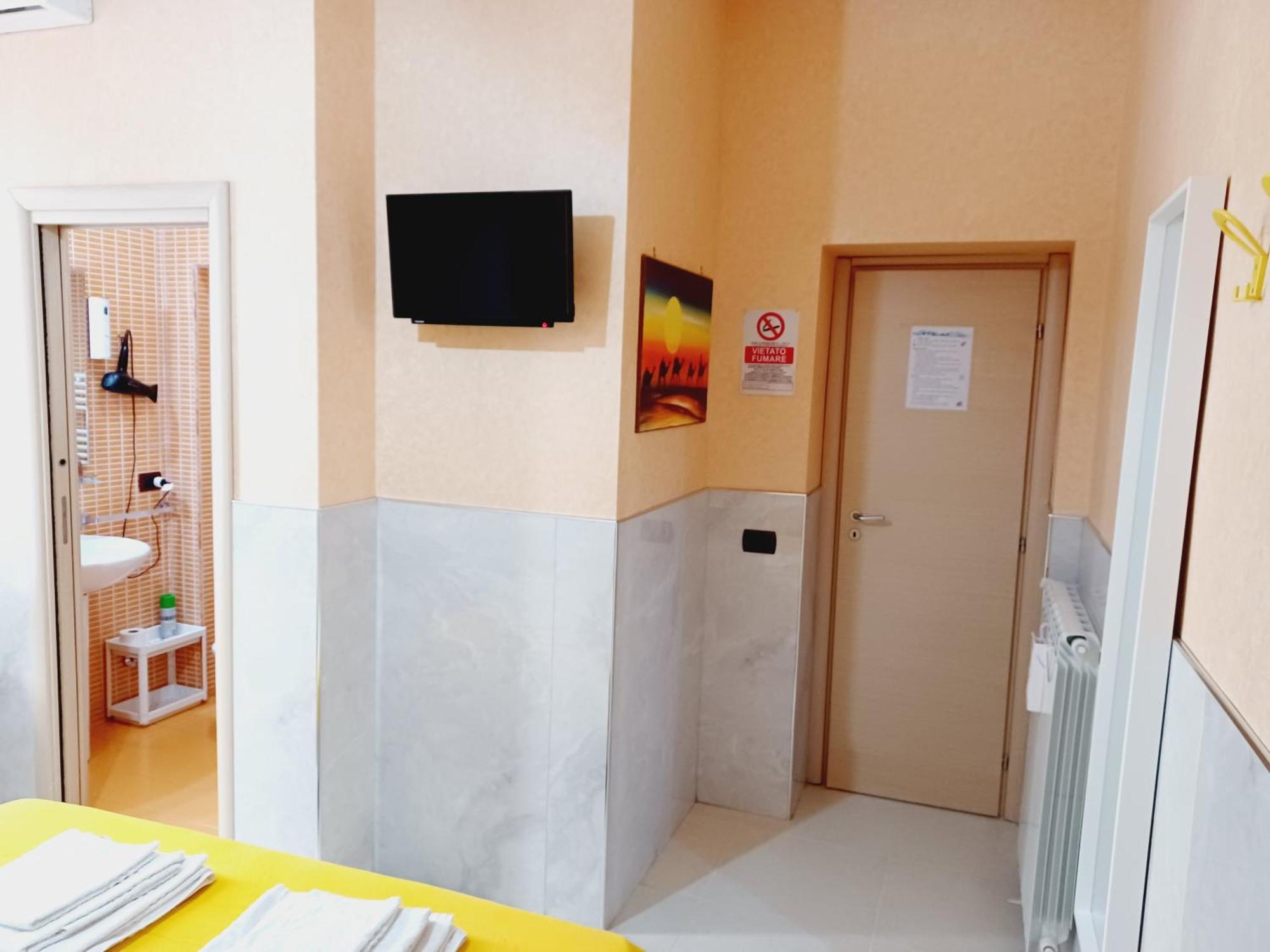 Quattro Palazzi Centro Bed & Breakfast 3*