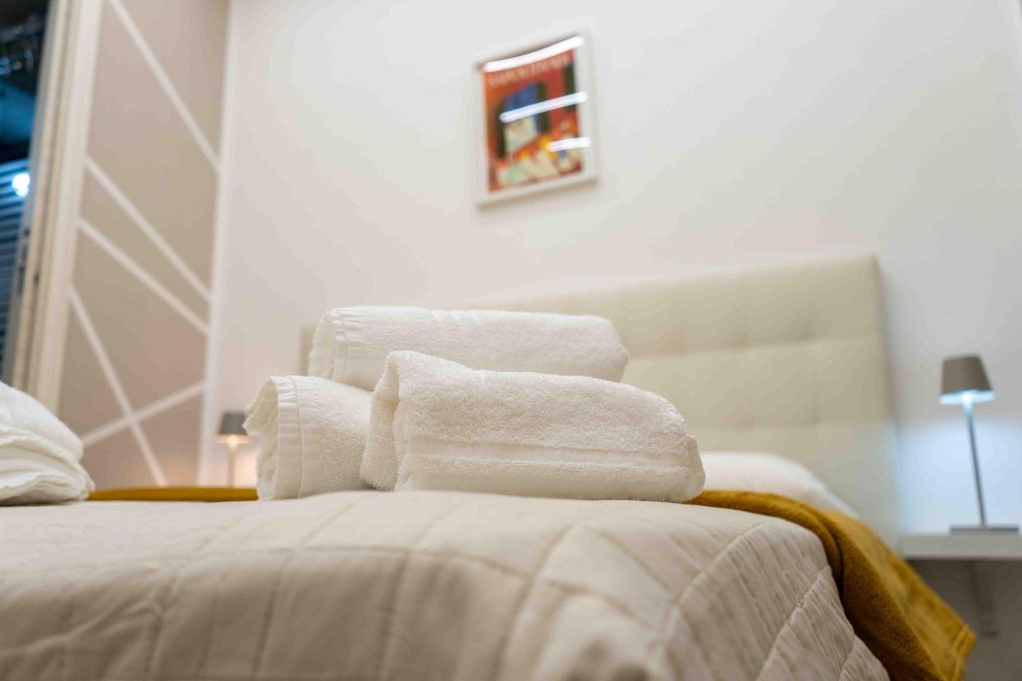 Nalusa Superior Chiaia - Nel Cuore Della Citta Guest house *