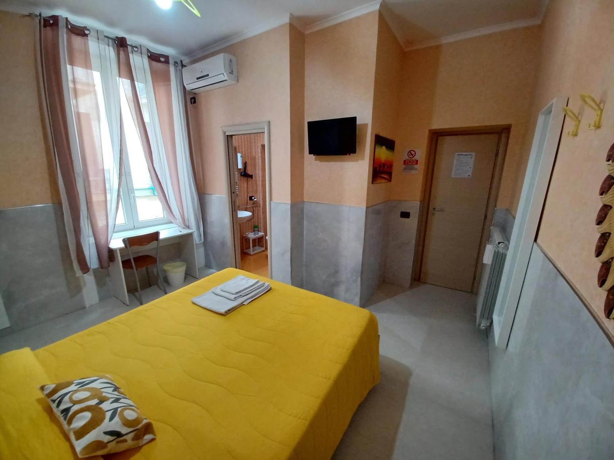 Quattro Palazzi Centro Naples