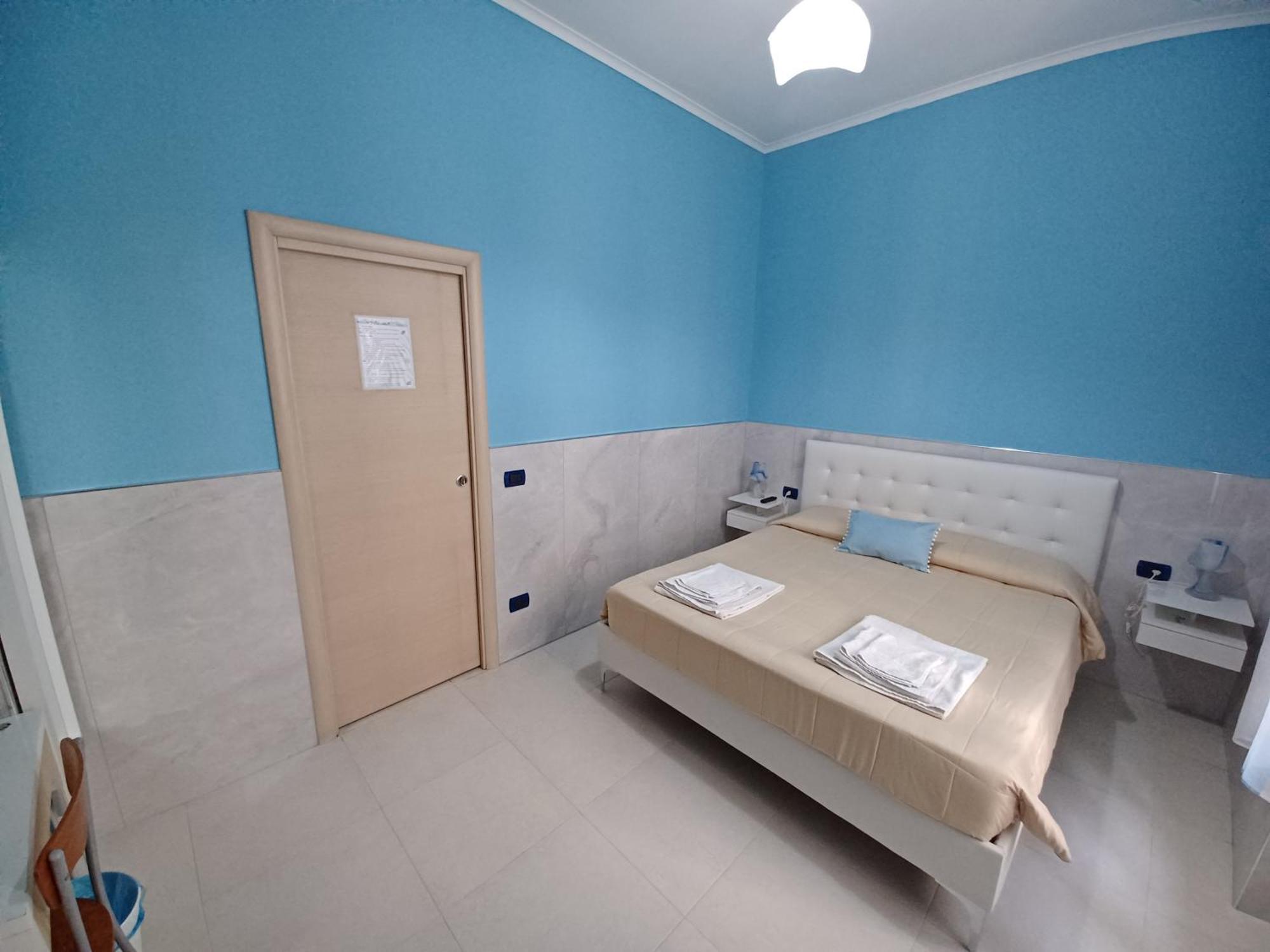 Quattro Palazzi Centro 3* Naples