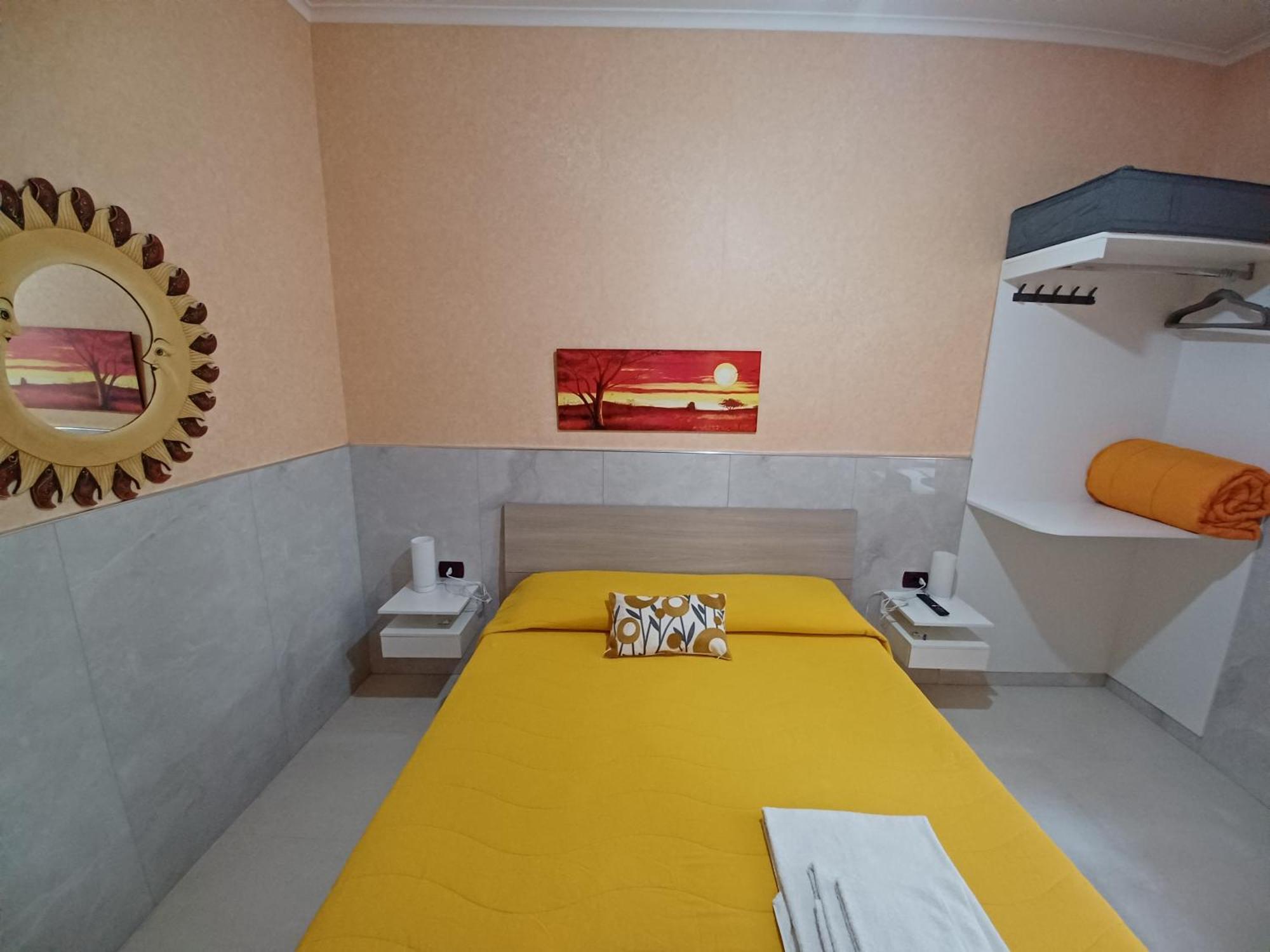 Bed & Breakfast Quattro Palazzi Centro Naples