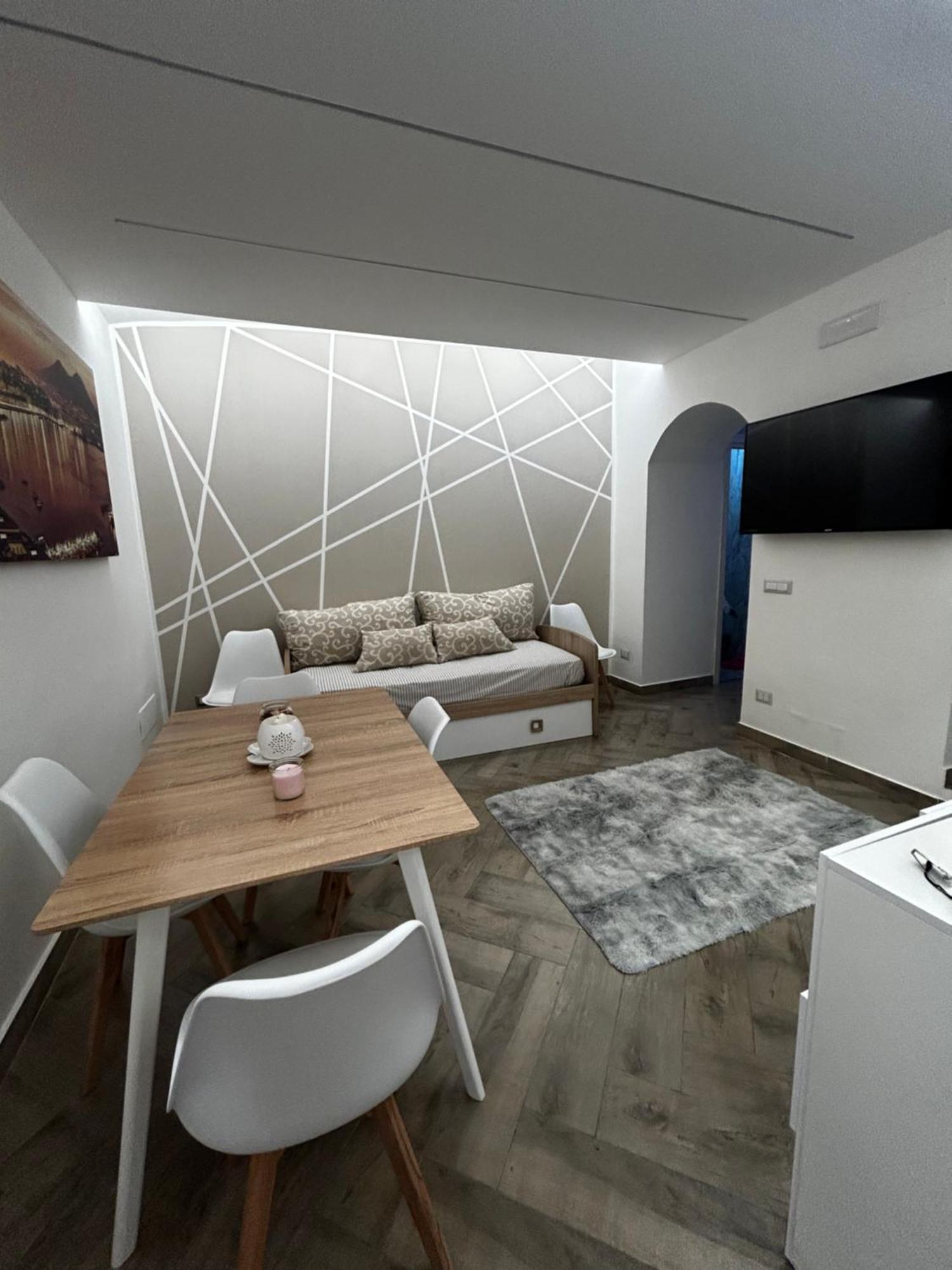 Nalusa Superior Chiaia - Nel Cuore Della Citta Guest house Naples