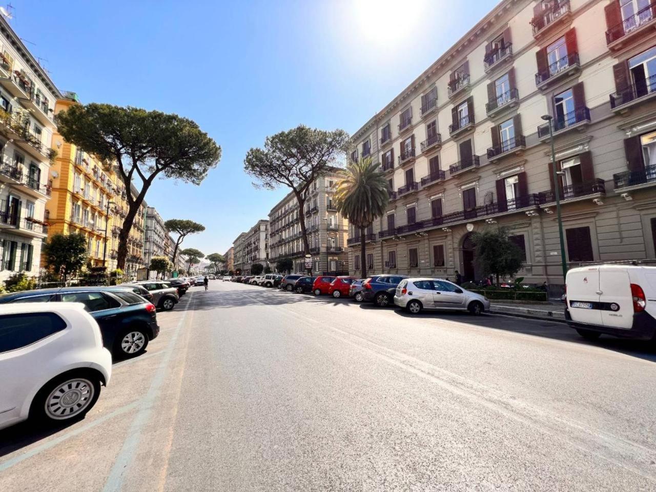 Guest house Nalusa Superior Chiaia - Nel Cuore Della Citta Naples