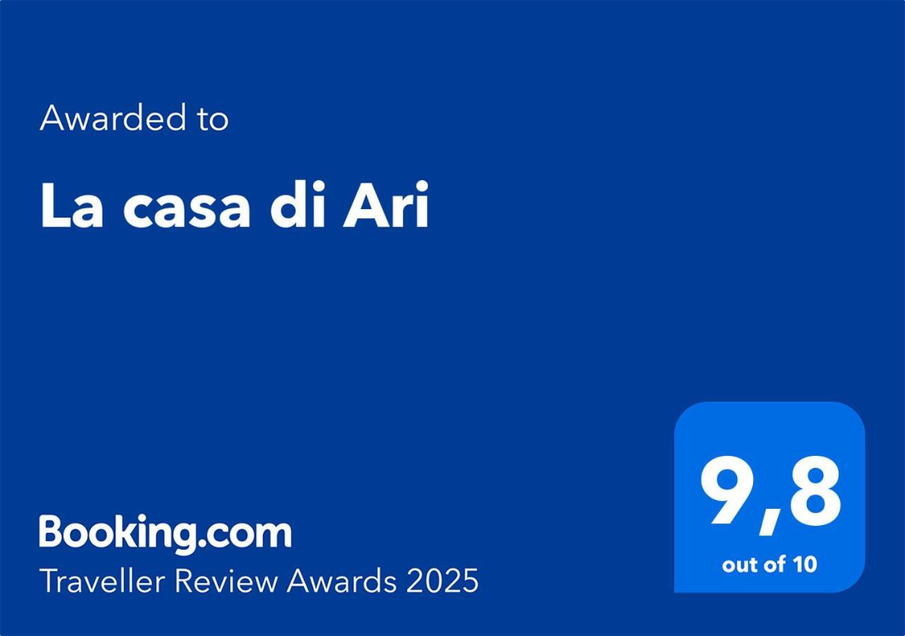 Apartment La Casa Di Ari Naples