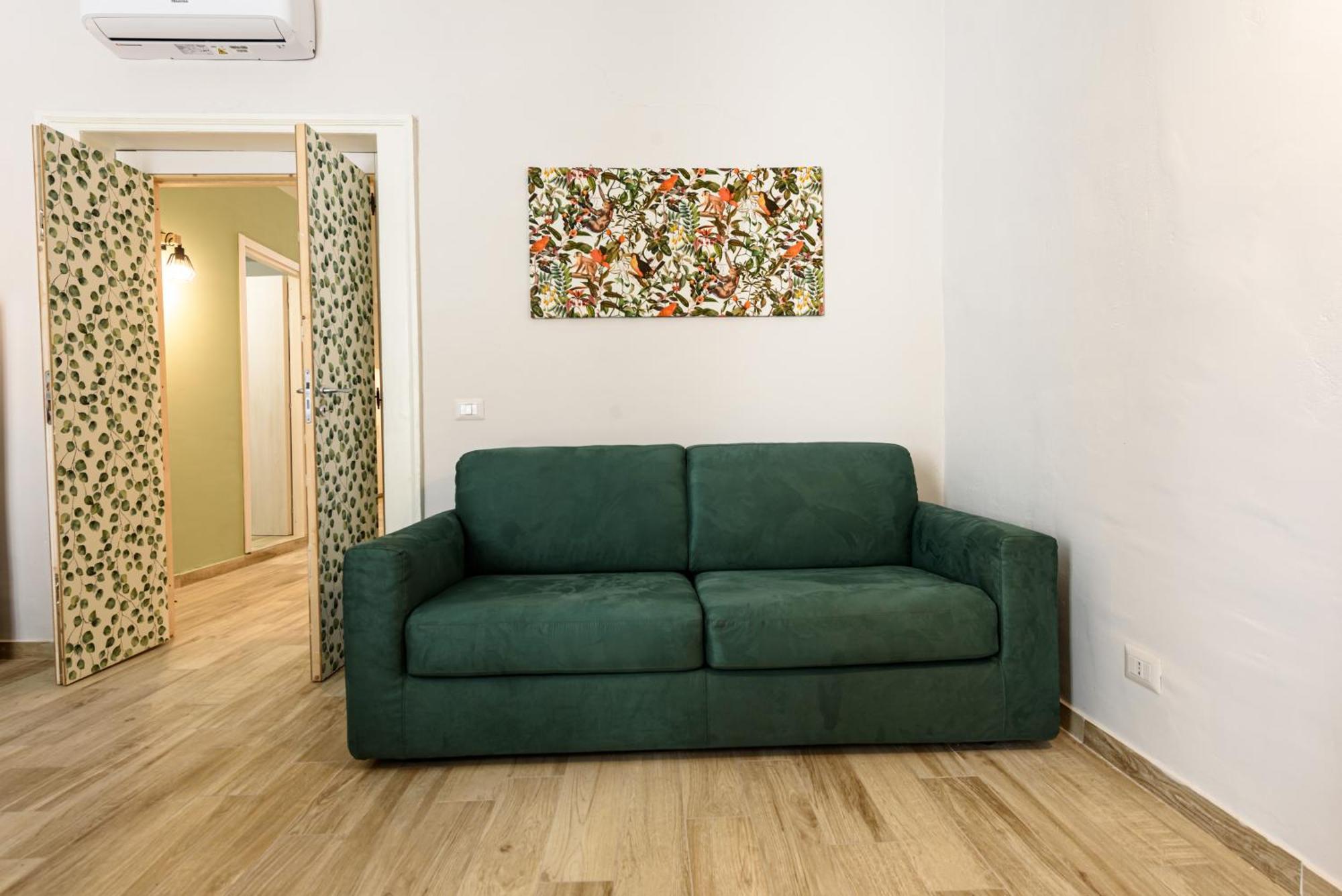 Apartment Vico Sedil Capuano 21 Naples