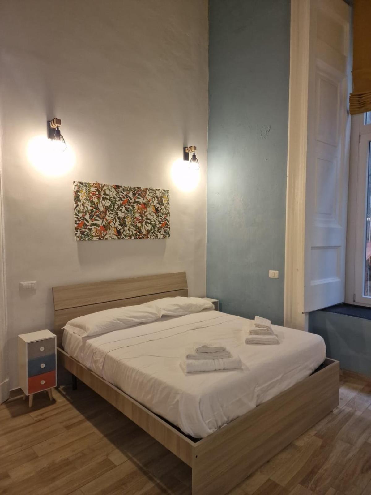 Apartment Vico Sedil Capuano 21 *