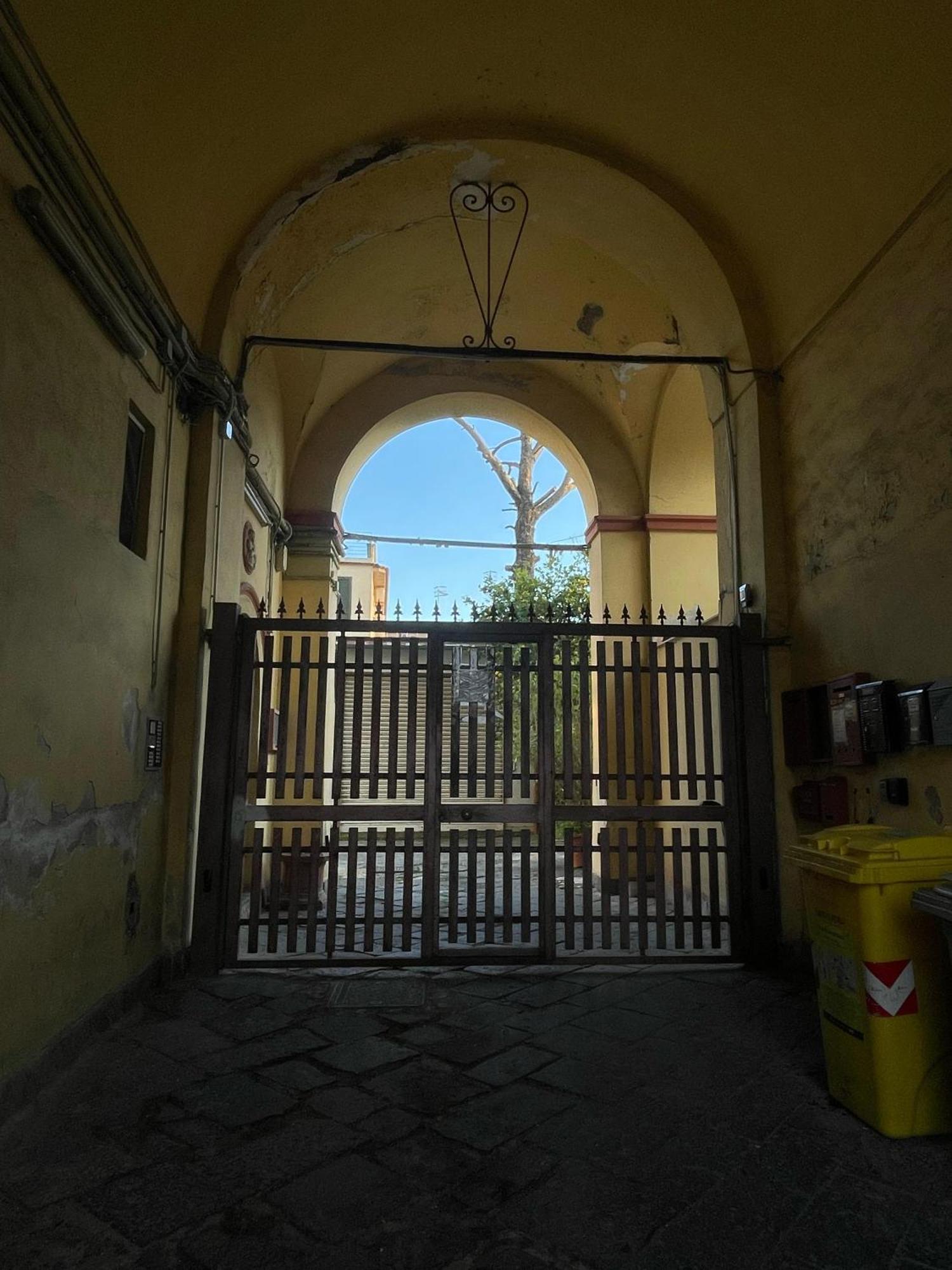 Terrazza Bisignano Next Station * Naples