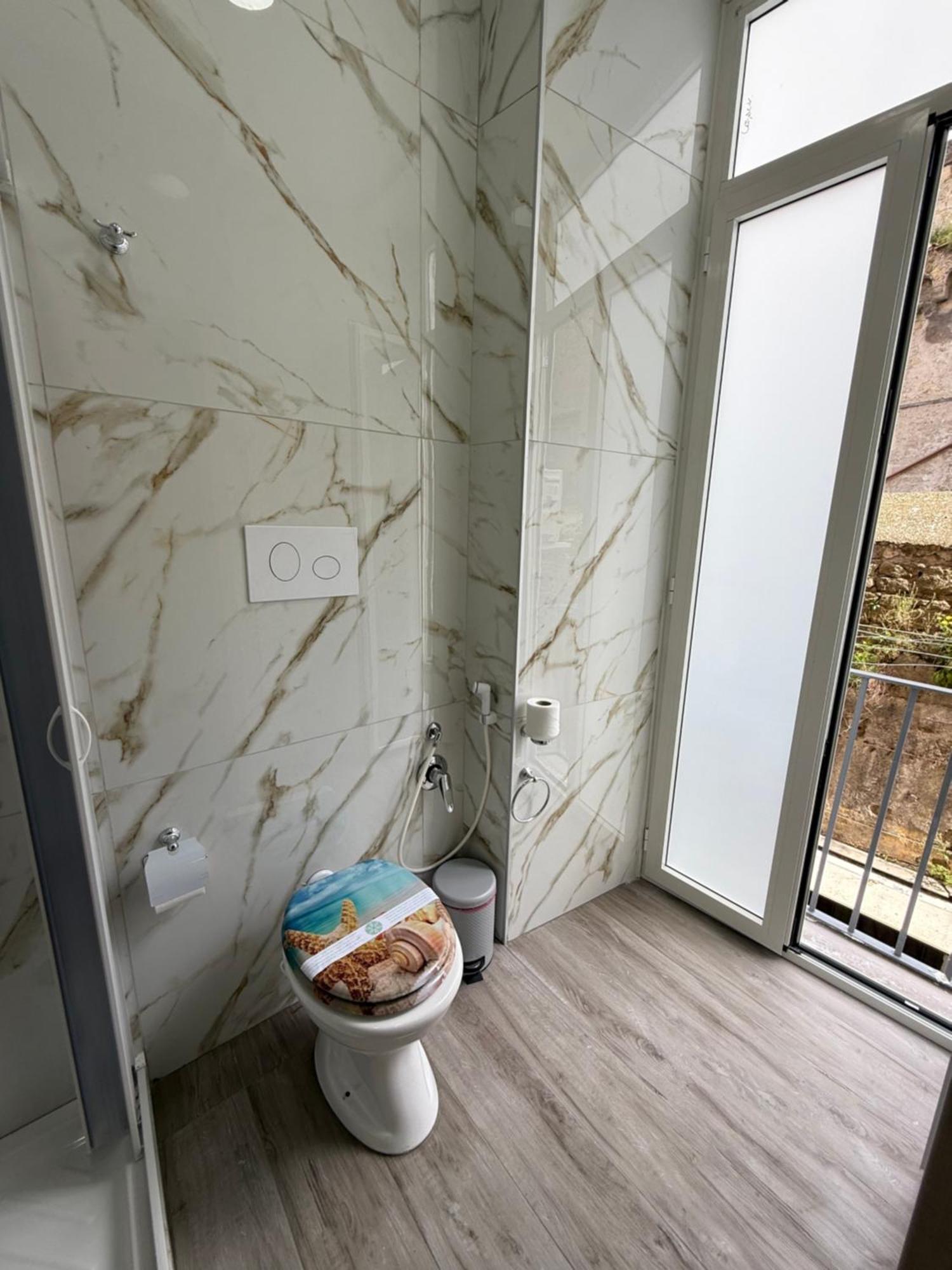 Valentino Suites&terrace Apartment Naples