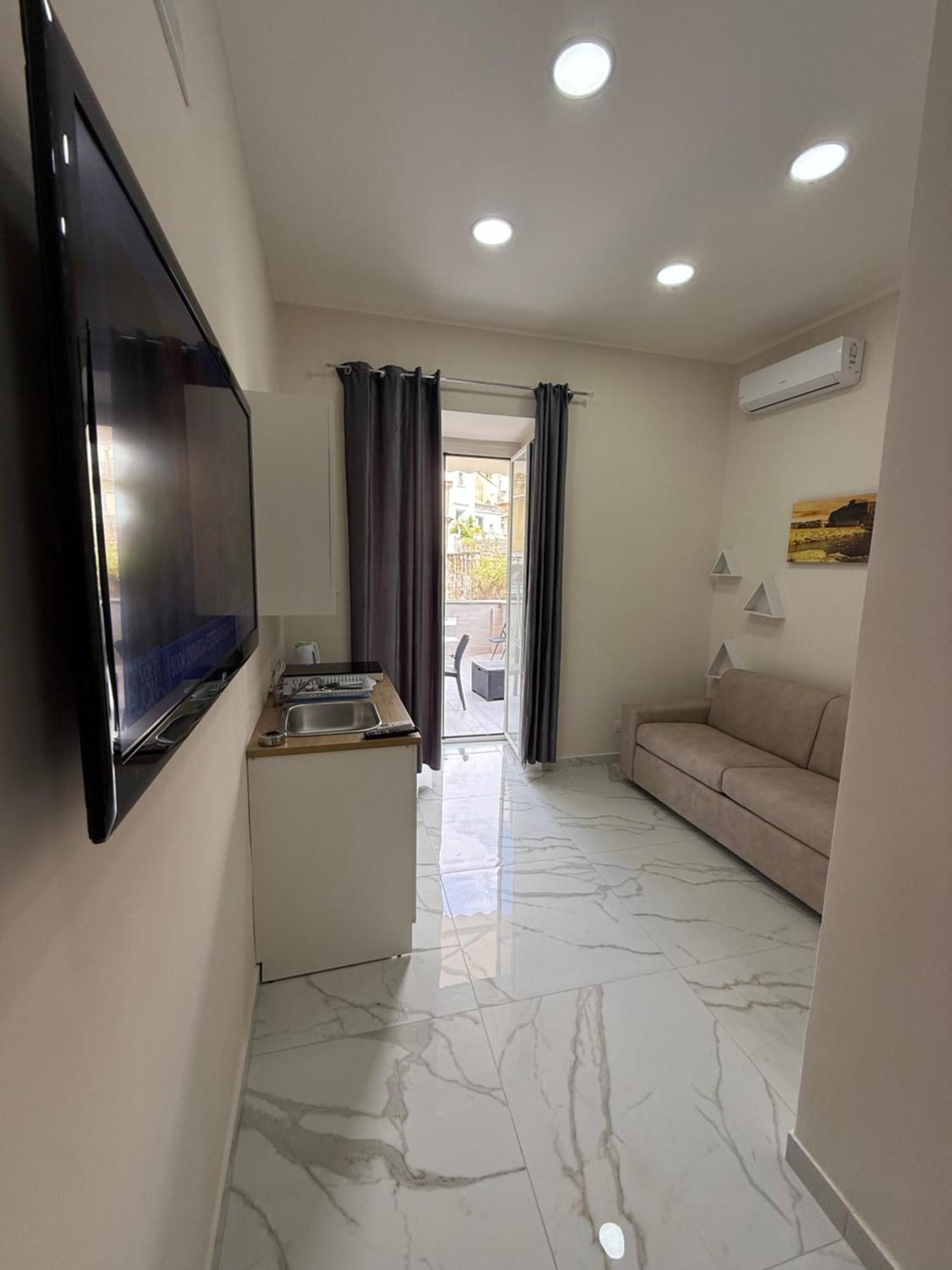 Valentino Suites&terrace Naples