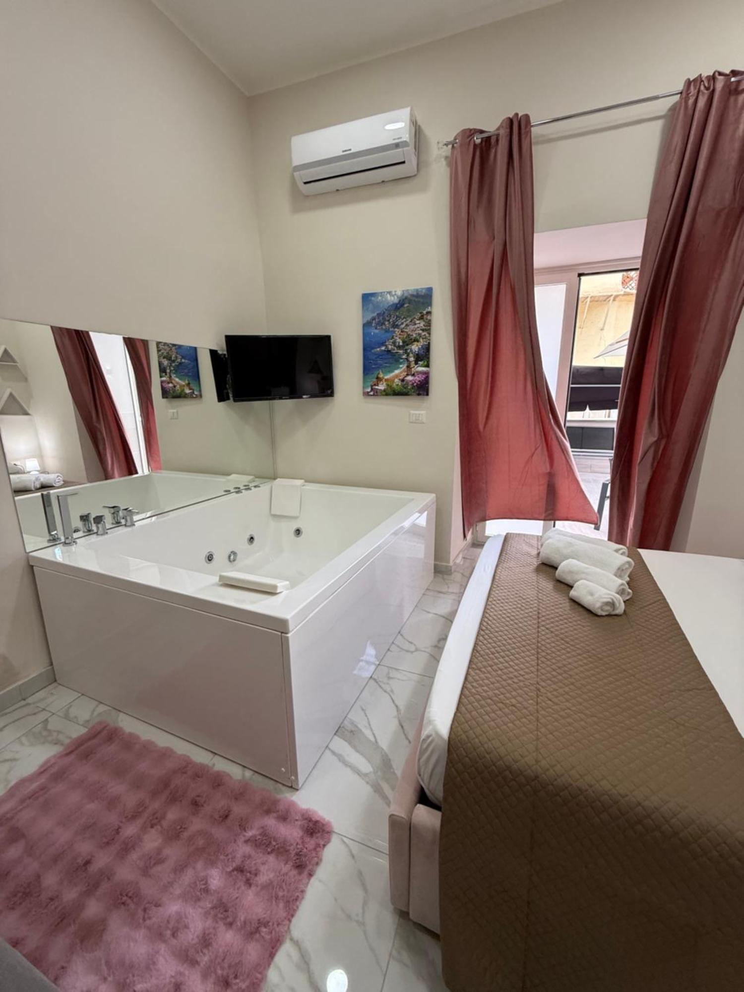 Apartment Valentino Suites&terrace Naples