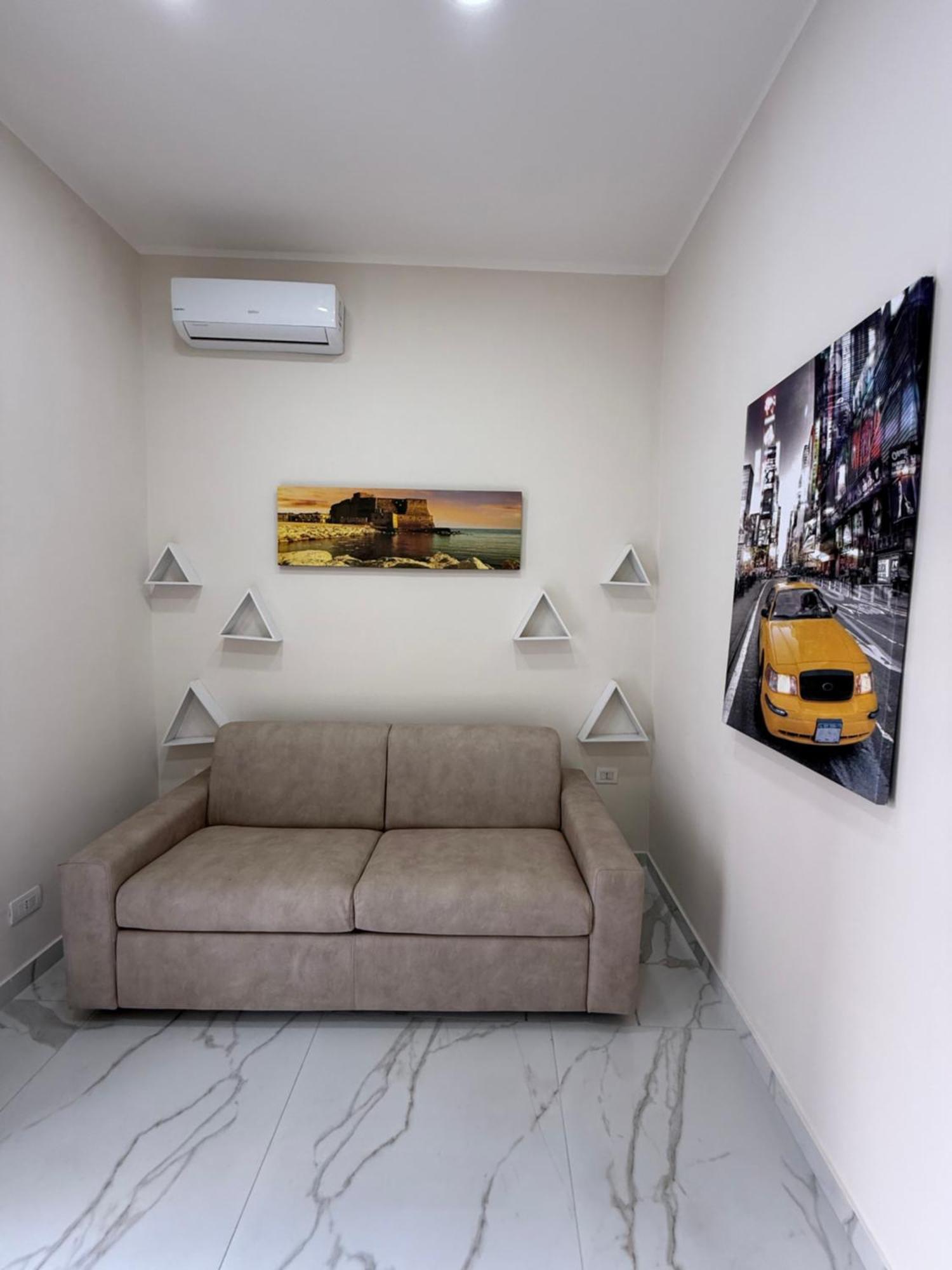 Valentino Suites&terrace * Naples