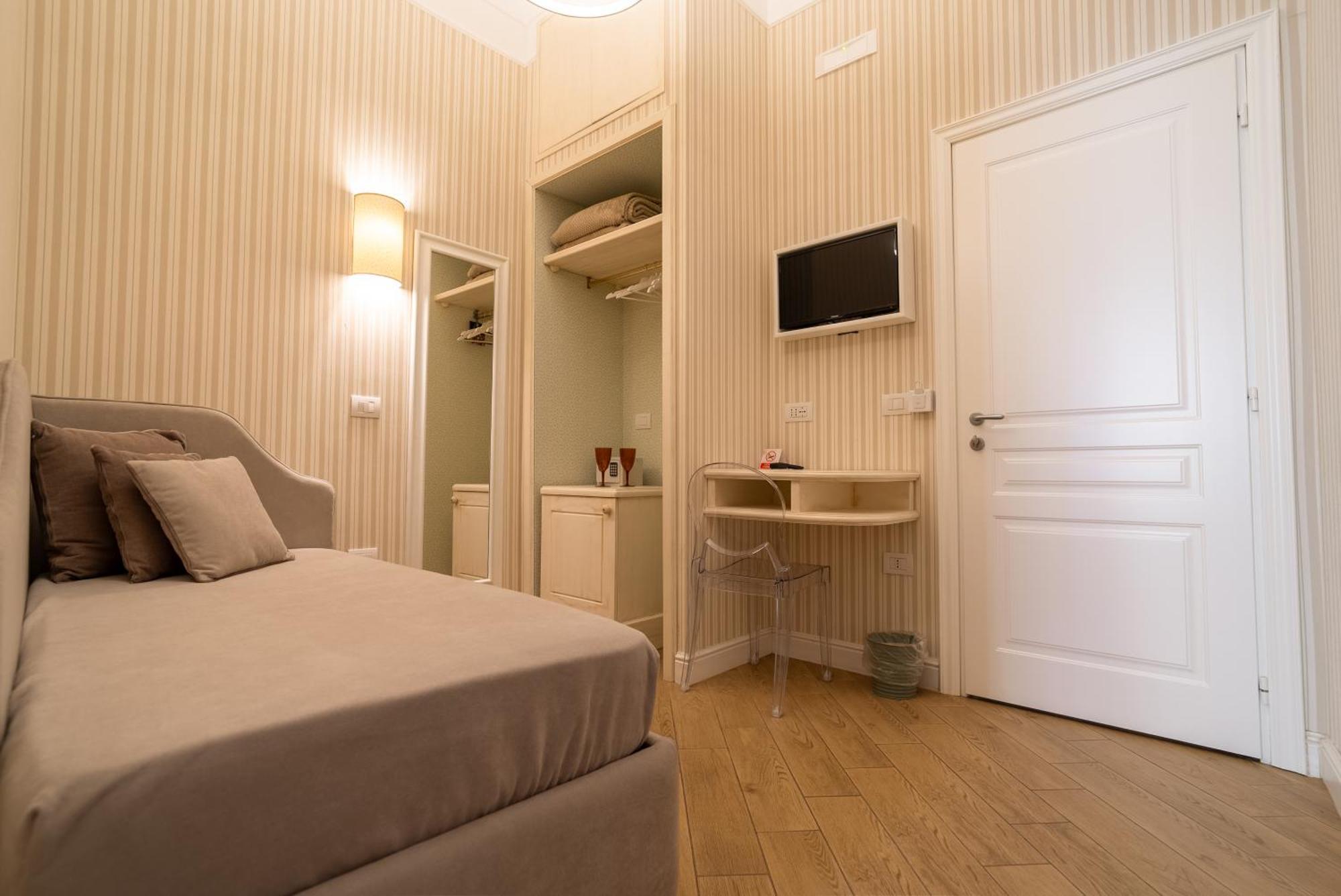 Florita Guest house