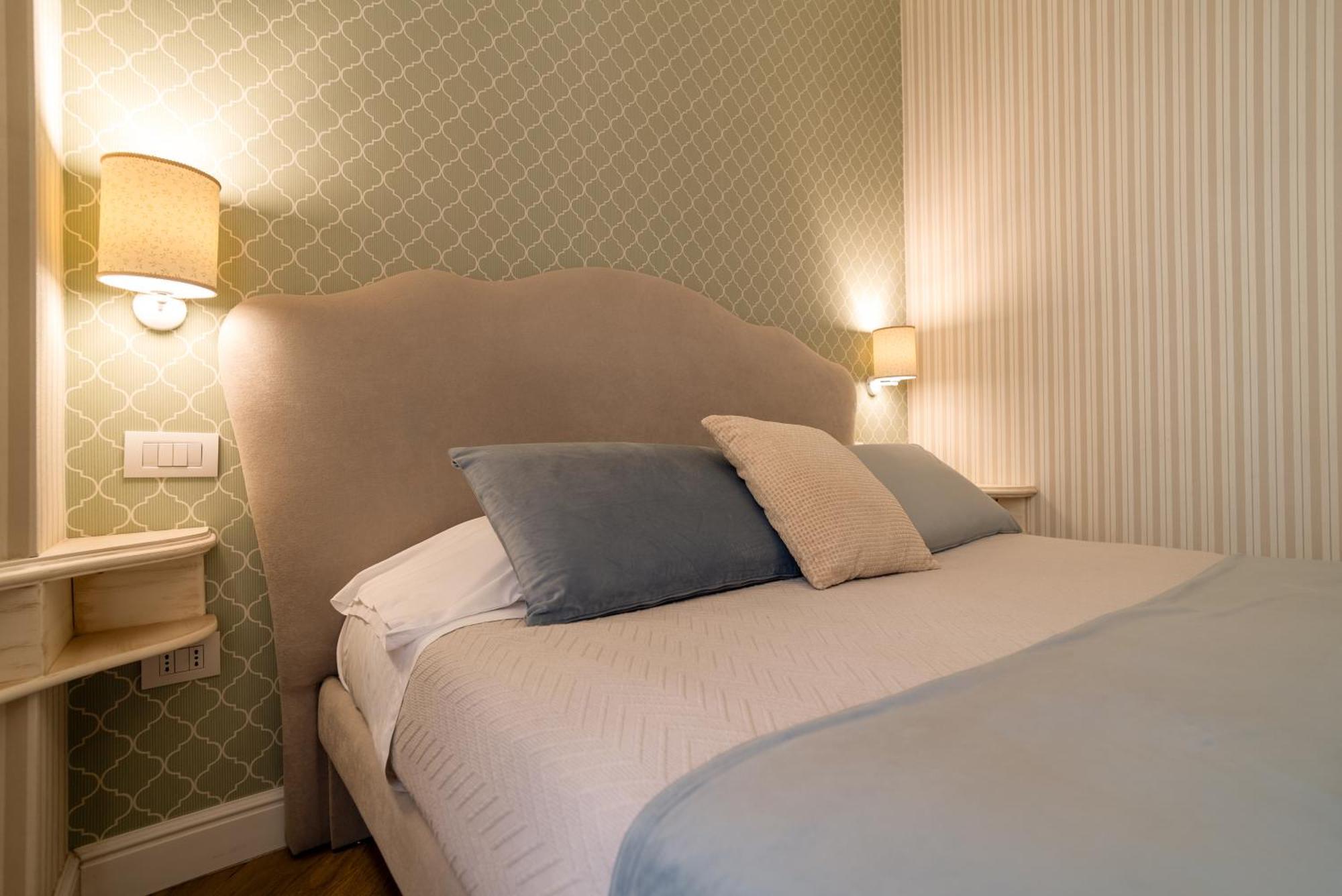 Florita Guest house *