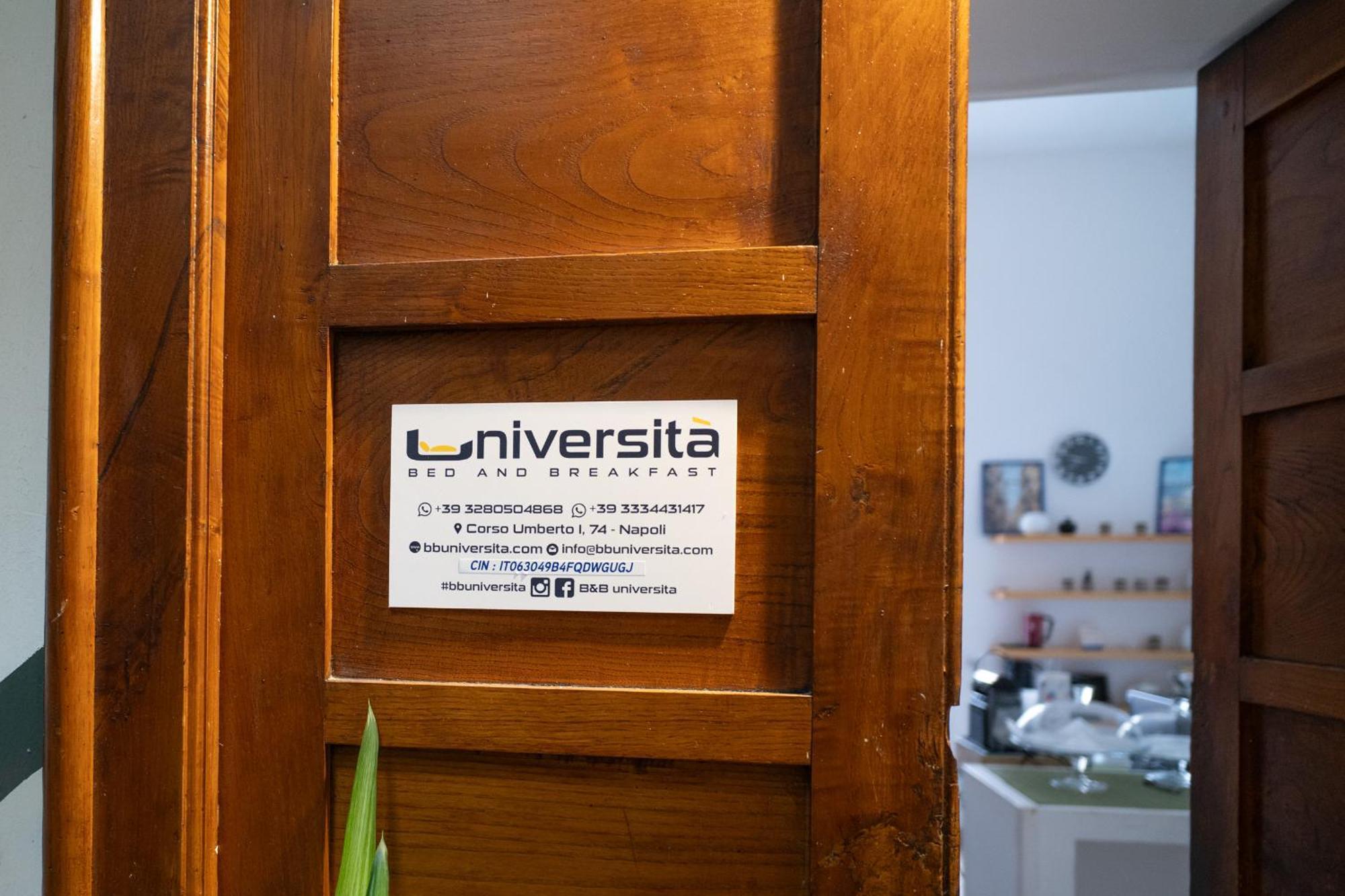 Universita Bed & Breakfast 2*